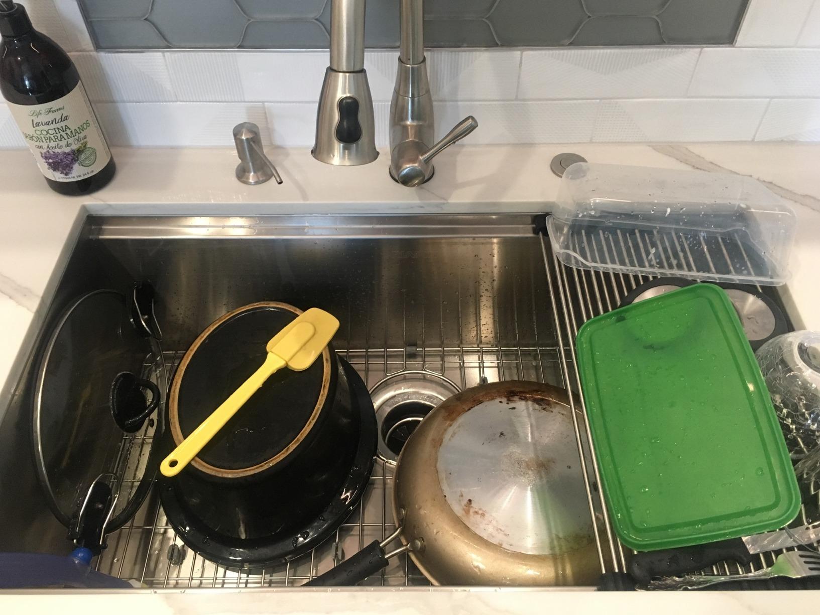 Ruvati 23-in Stainless Workstation Undermount Bar Kitchen Sink-RVH8308 customer photo 1
