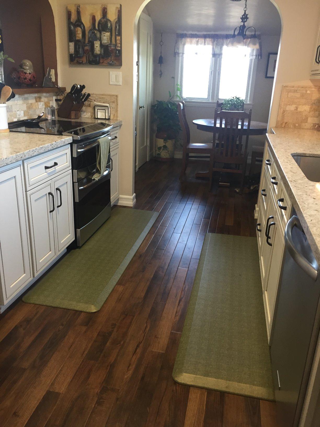 NewLife by GelPro Anti-Fatigue Designer Comfort Kitchen Floor Mat, 20x32, Tweed High Tide Stain Resistant Surface with 3/4