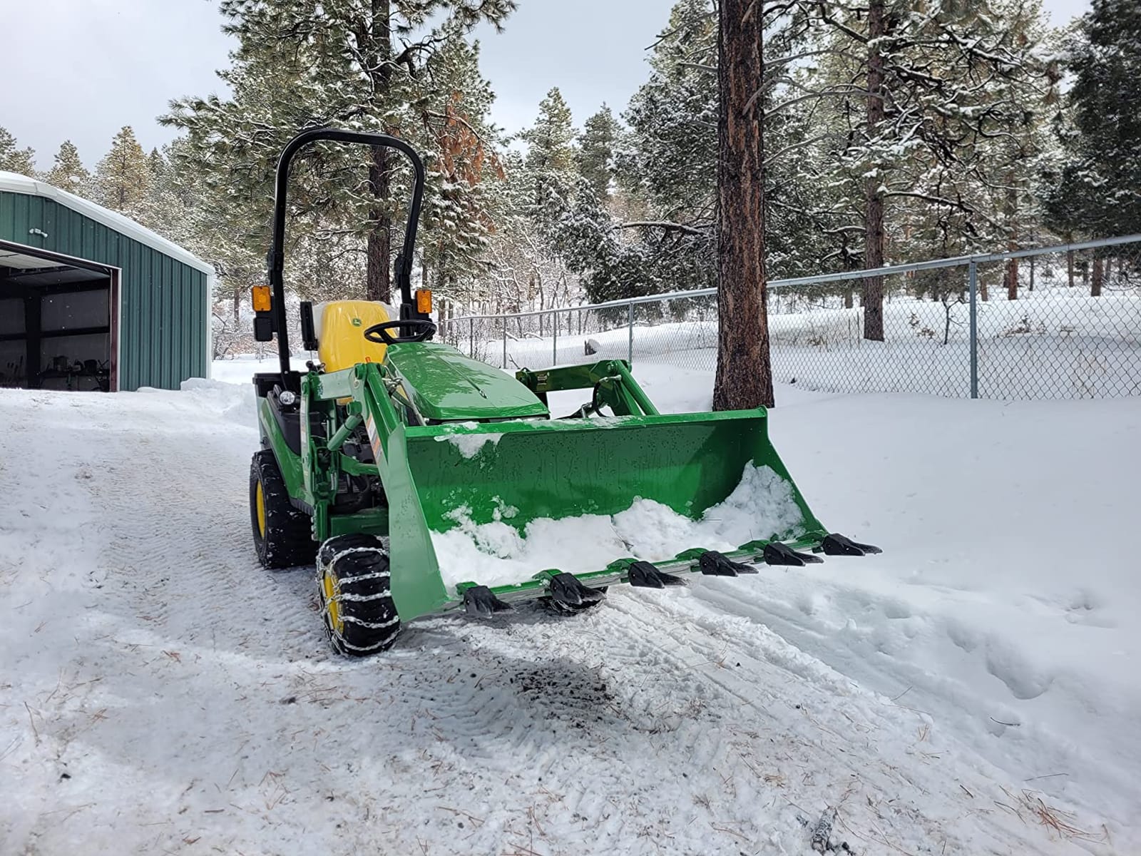 Bucket Tooth Bar for Sub-Compact Tractor - Green 49 Inch, Fits Bucket Cutting Edges Sized 1/2