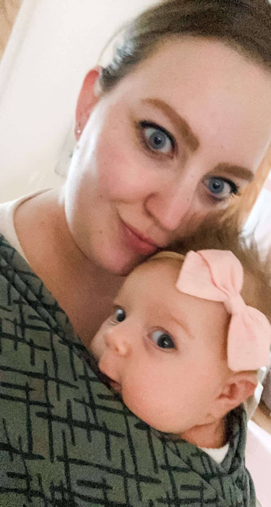 Moby Baby Wrap Carrier Classic for Newborns to Toddlers (8-33lbs), Infant Sling Carrier, Lightweight & Hands Free Design, Adjustable for All Body Types (Pear) customer photo 2