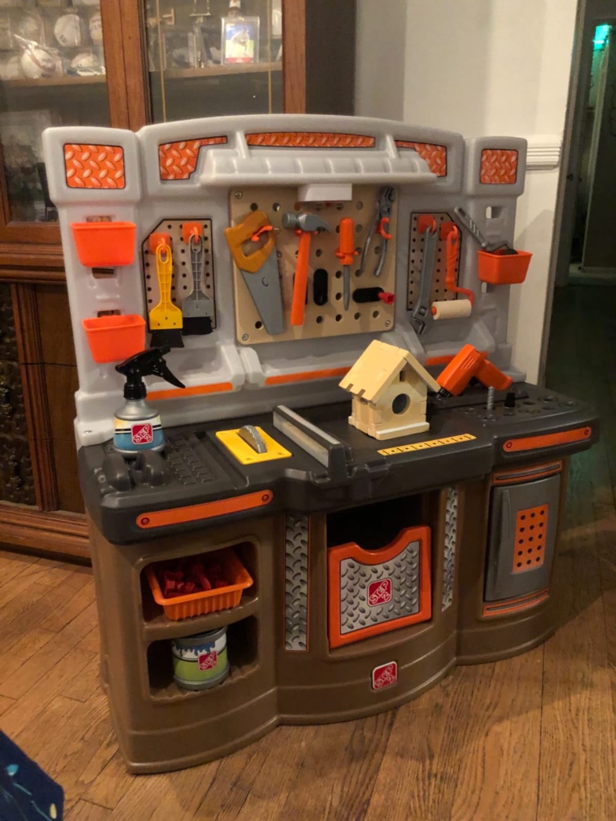 Step2 Big Builders Pro Workshop for Kids, Indoor/Outdoor Tool Bench for Children, Interactive Play with Sounds, Includes 45 Piece Toy Accessory Kit, Made of Durable Plastic, For Toddlers 3+ Years Old customer photo 1