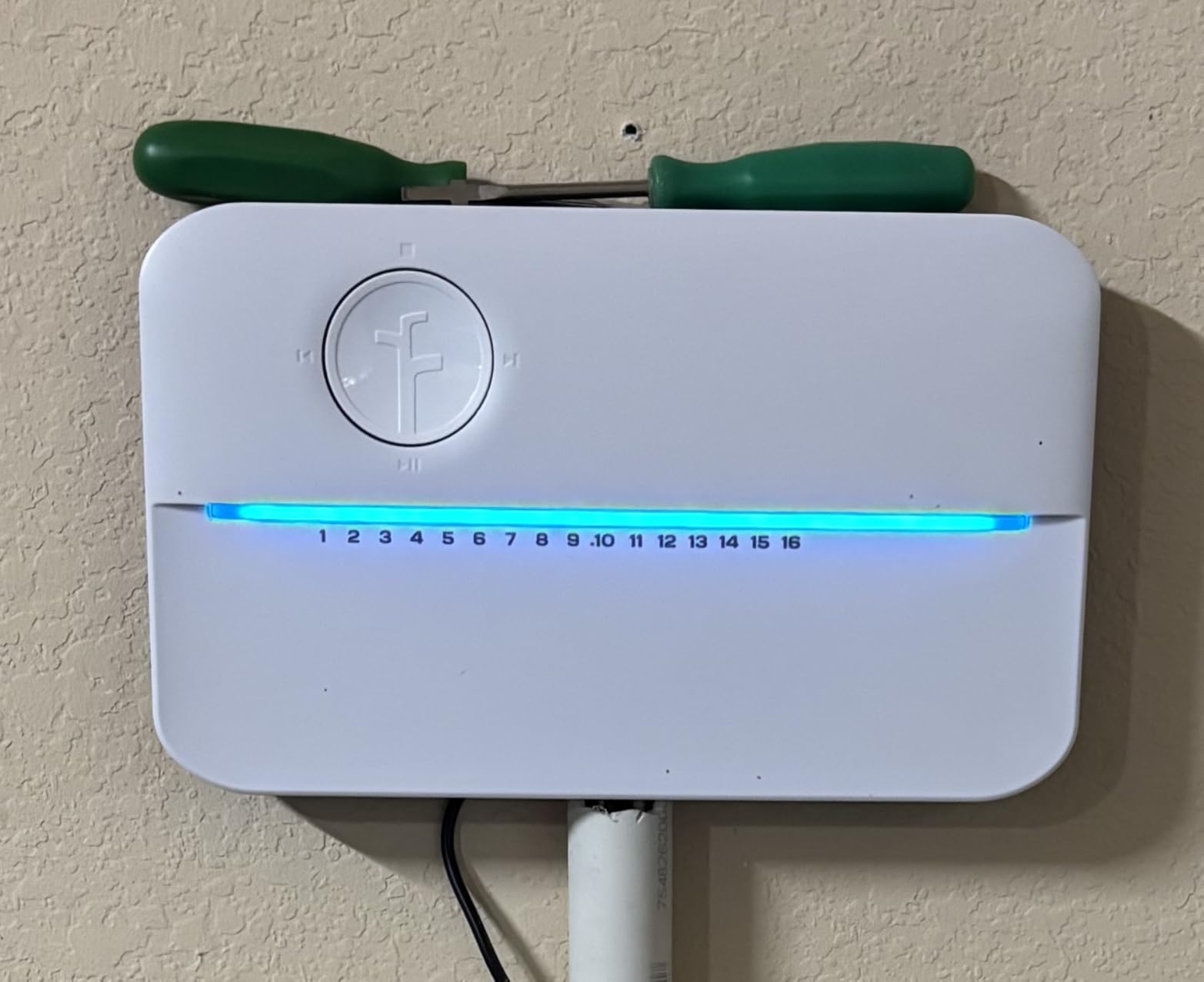 Rachio 3: Smart Sprinkler Controller, 16-Zone (Simple Auto Scheduling + Local Weather Intelligence, Save Water w/ Rain, Freeze & Wind Skip), Fast & Easy Install customer photo 1