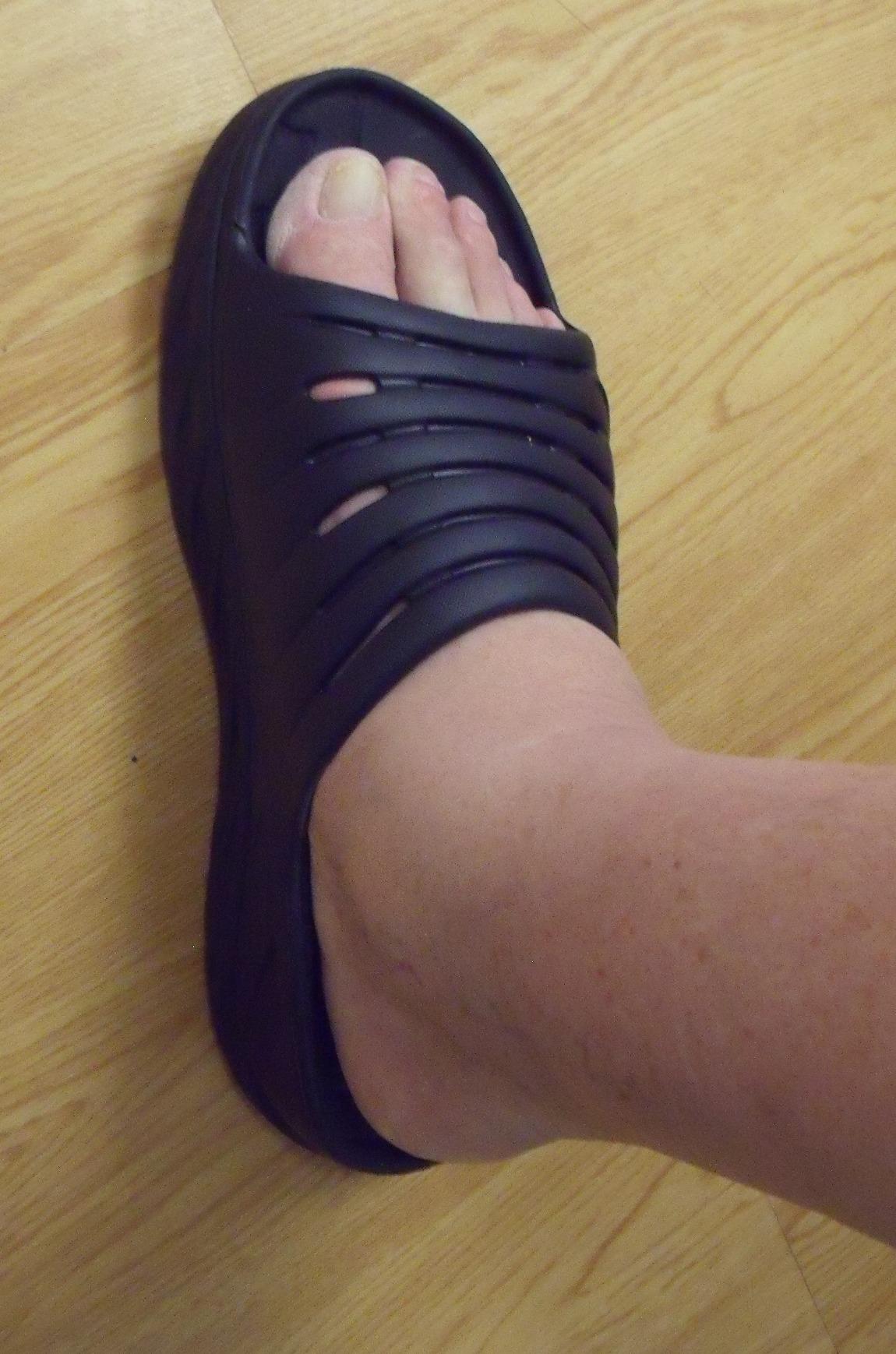 HOKA ONE ONE mens Ora Recovery Slide 2slide sandal customer photo 1