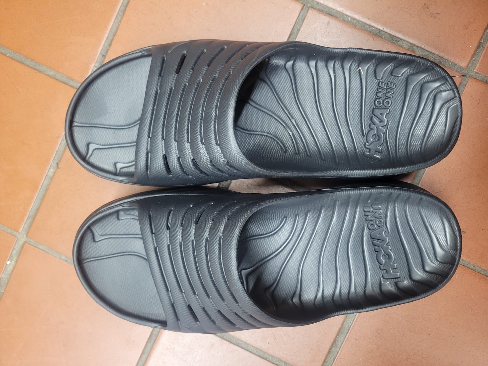 HOKA ONE ONE mens Ora Recovery Slide 2slide sandal customer photo 2
