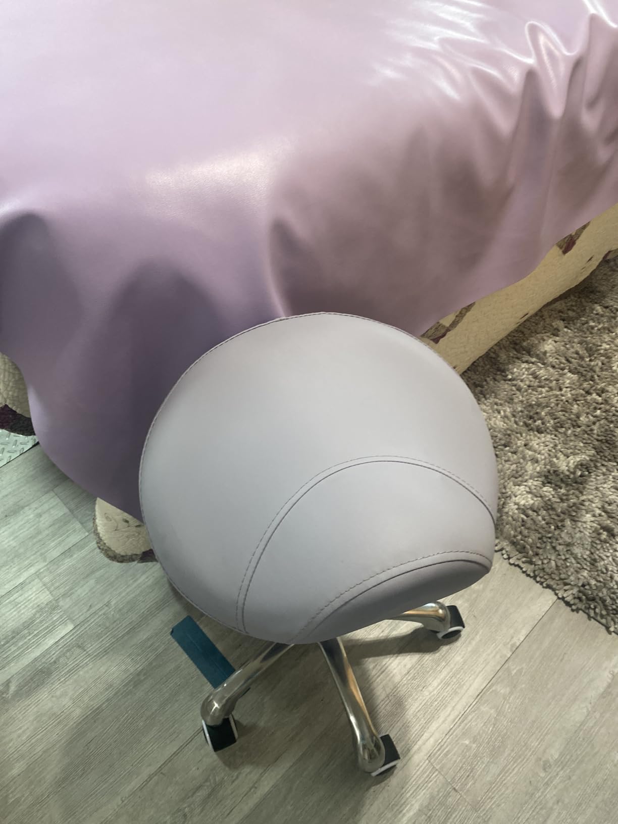 Kaleurrier Rolling Saddle Stool for Salon Kitchen Swivel Desk Chairs | Heavy Duty Saddle Chair for Professionals, 350 lb Weight Capacity, 22-30