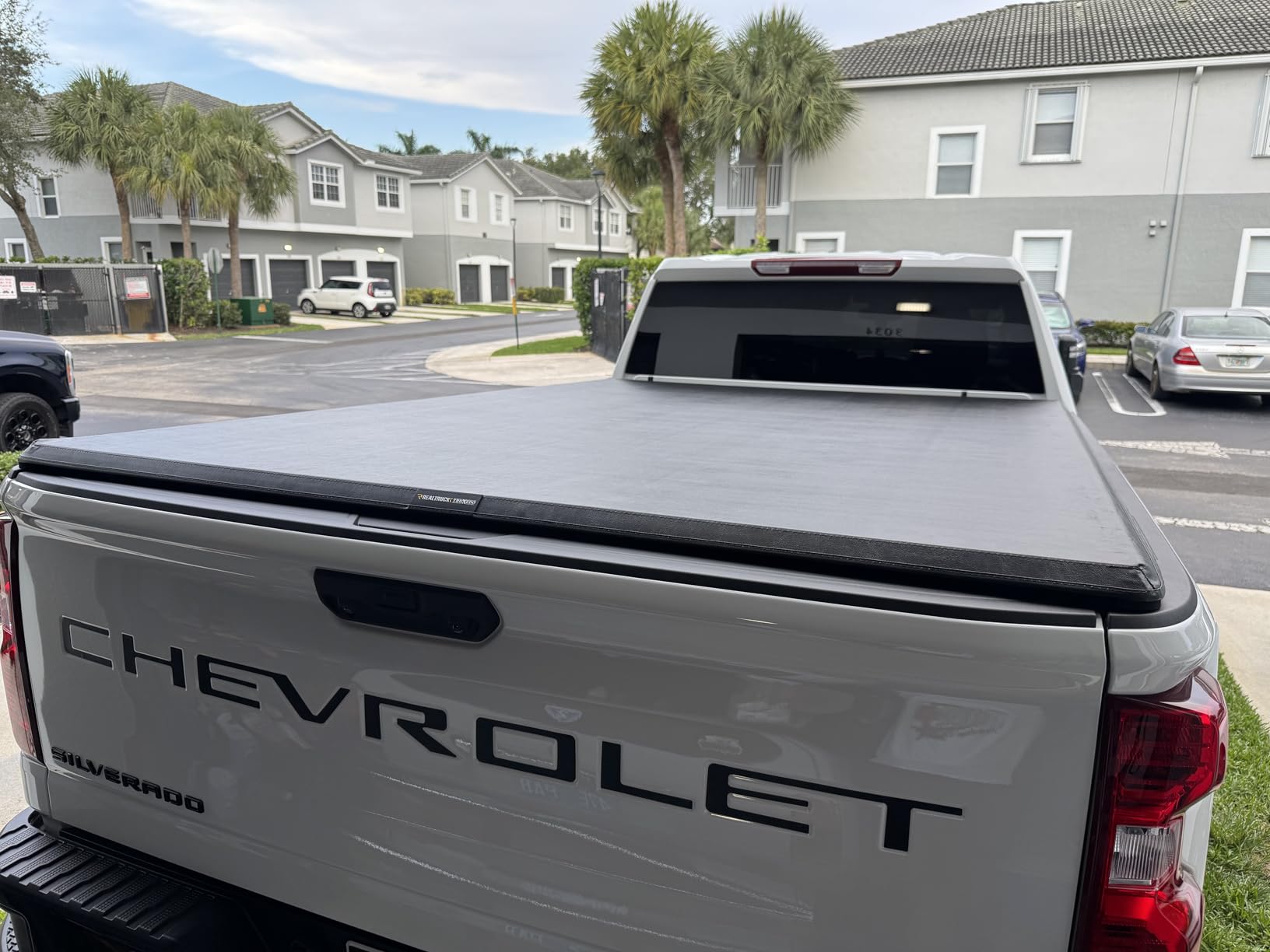 TruXedo TruXport Soft Roll Up Truck Bed Tonneau Cover | 272401 | Fits 2019-2025 Chevy/GMC Silverado/Sierra, w/MultiPro/Flex Tailgate 5' 10