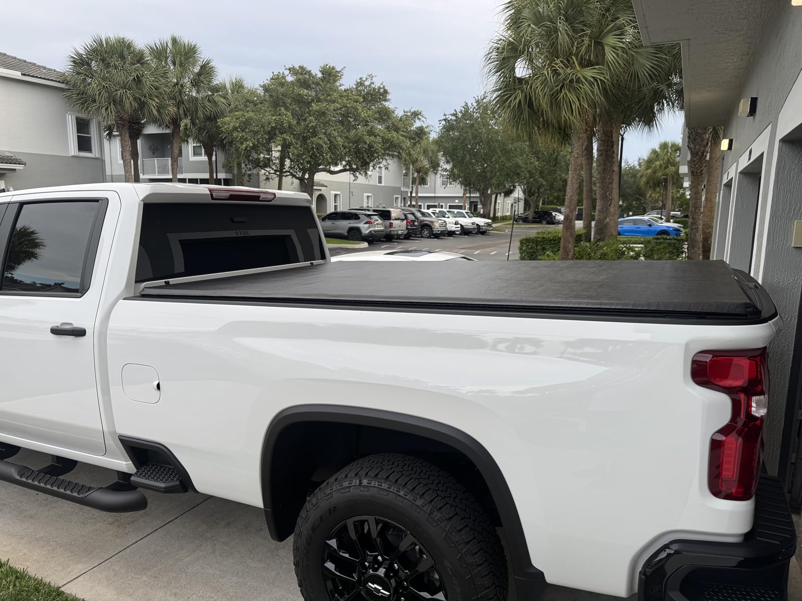 TruXedo TruXport Soft Roll Up Truck Bed Tonneau Cover | 272401 | Fits 2019-2025 Chevy/GMC Silverado/Sierra, w/MultiPro/Flex Tailgate 5' 10