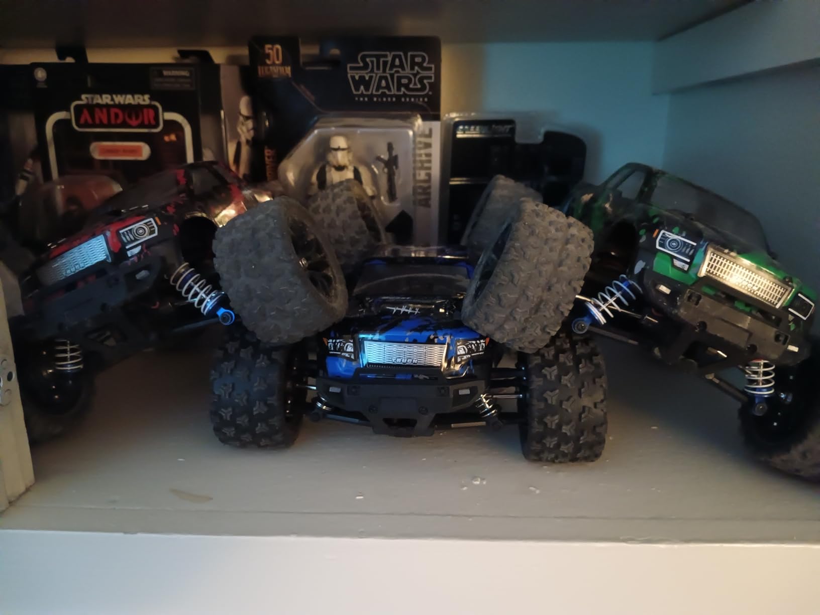 HAIBOXING RC Cars 1/18 Scale 4WD Off-Road Monster Trucks with 36+KM/H High Speed, 2.4 GHz Remote-Controlled Electric All Terrain Waterproof Vehicles with Rechargeable Battery for Kids and Adults RTR customer photo 1