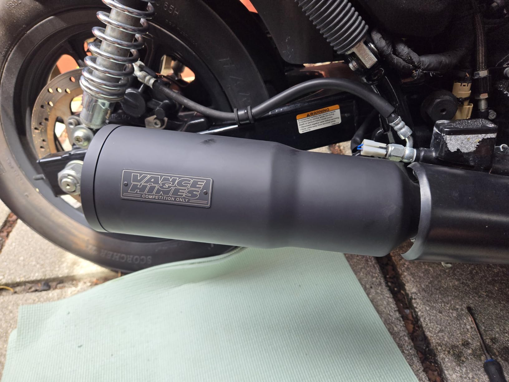 Vance & Hines 47943 Hi-Output Slip-On customer photo 2
