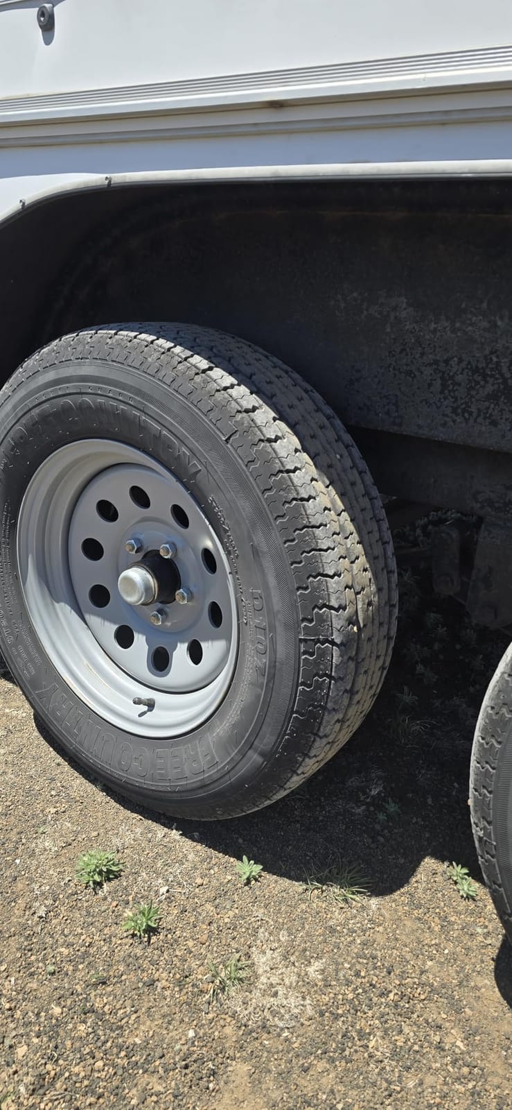 Free Country HD Trailer Tires ST205/75R15 10PR LRE 111N w/Scuff Guard, Set of 4 customer photo 2