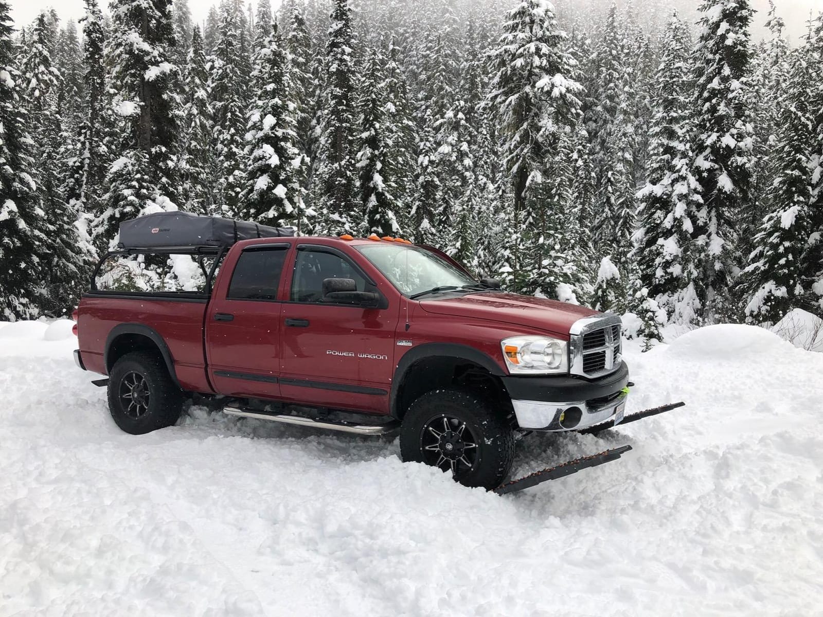 ARB TRED PRO Vehicle Recovery Boards Traction Tracks and Extraction Device for Off-Road Mud, Sand, & Snow (Grey/Orange) customer photo 1