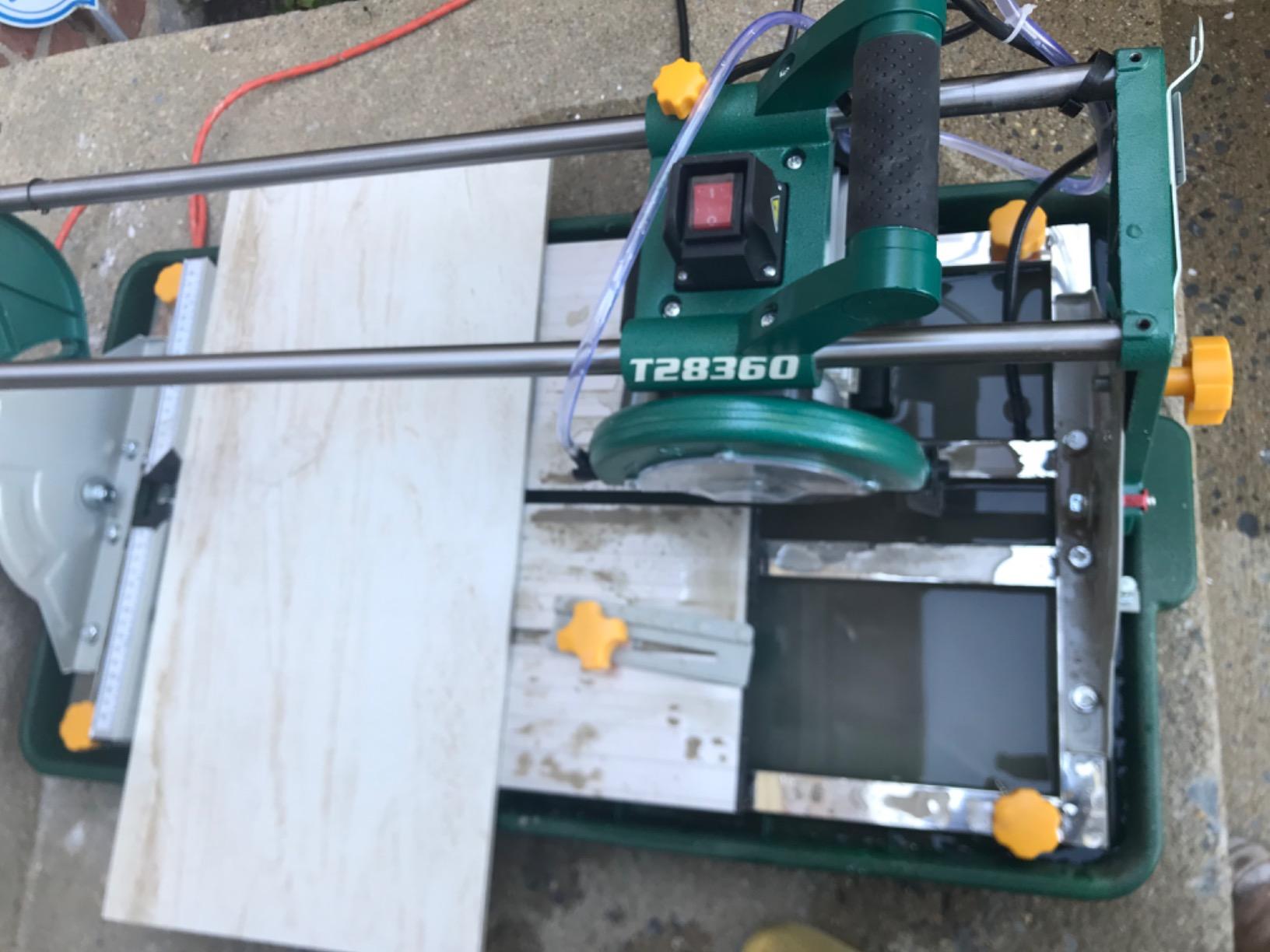 Grizzly Industrial T28360 7-Inch Overhead Wet-Cutting Tile Saw customer photo 1