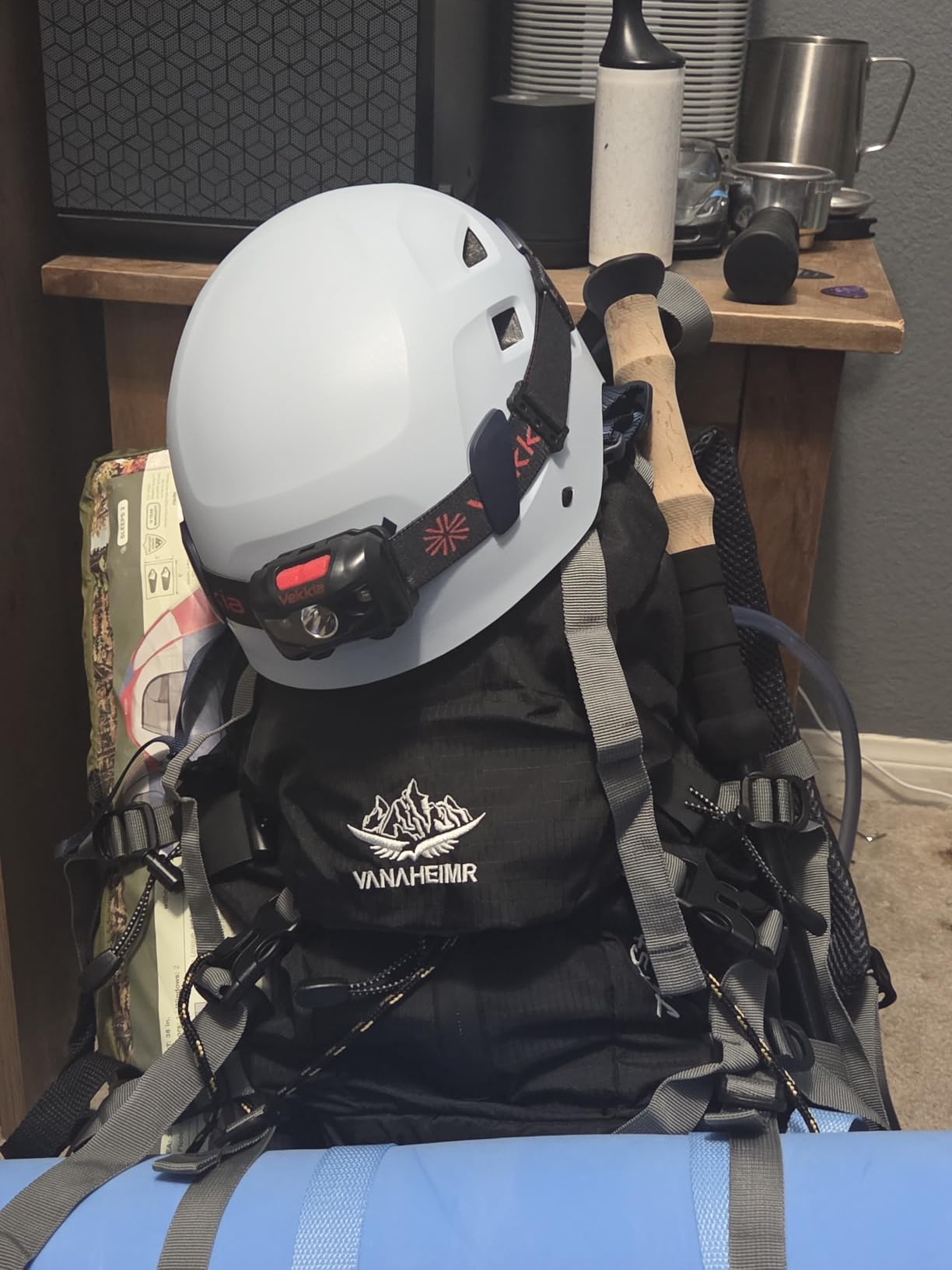 BLACK DIAMOND Half Dome Rock Climbing Helmet, Adjustable Fit, Ventilated customer photo 2