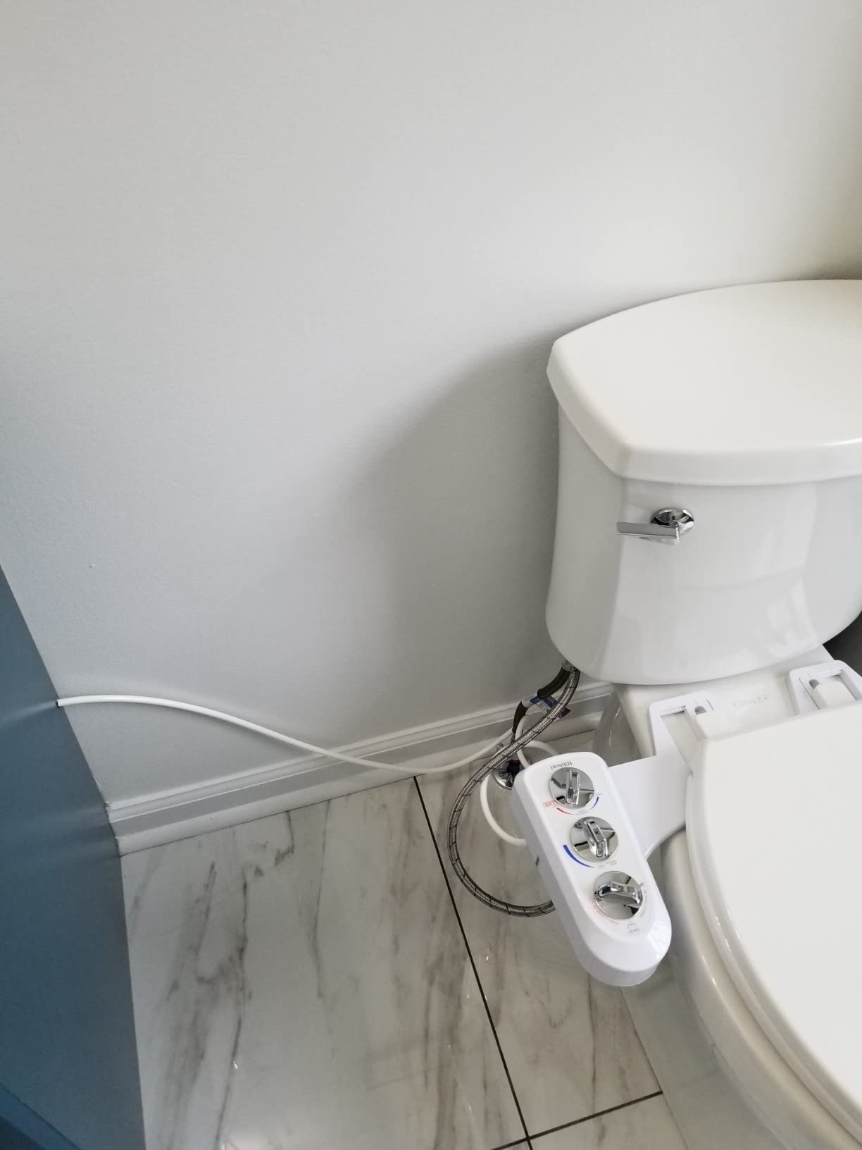 Hibbent Bidet Attachment for Toilet, Self Cleaning Dual Nozzle, Hot & Cold Water Spray Non-Electric Mechanical Bidet Toilet Seat for Rear or Female Washing Sanitizing, Adjustable Water Pressure, White customer photo 2