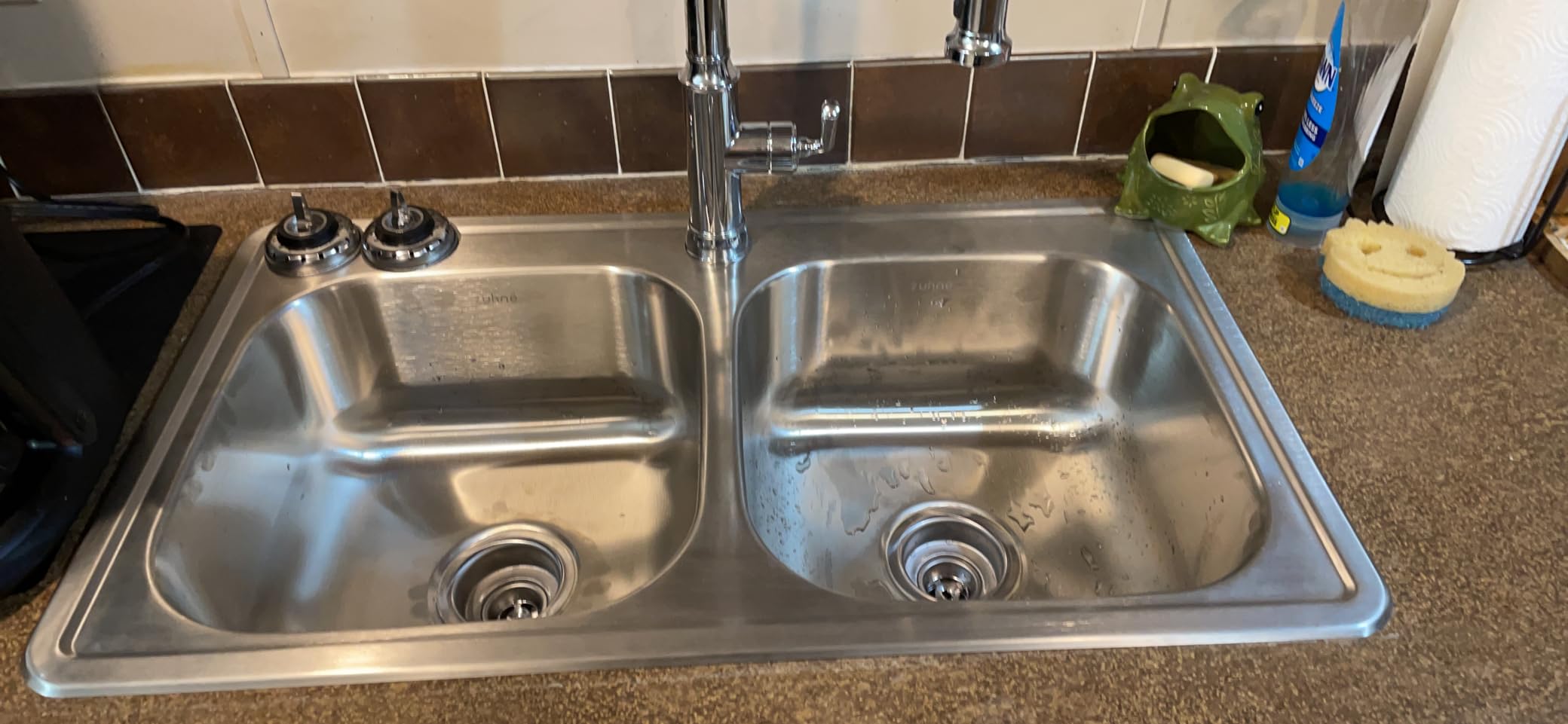 Zuhnë Fortuna 33-Inch Drop-In Single Bowl Stainless Steel Kitchen Sink, 20 Gauge T304 18/10, Brushed Finish, Single Hole Deck, 33 x 22 x 9 in customer photo 2