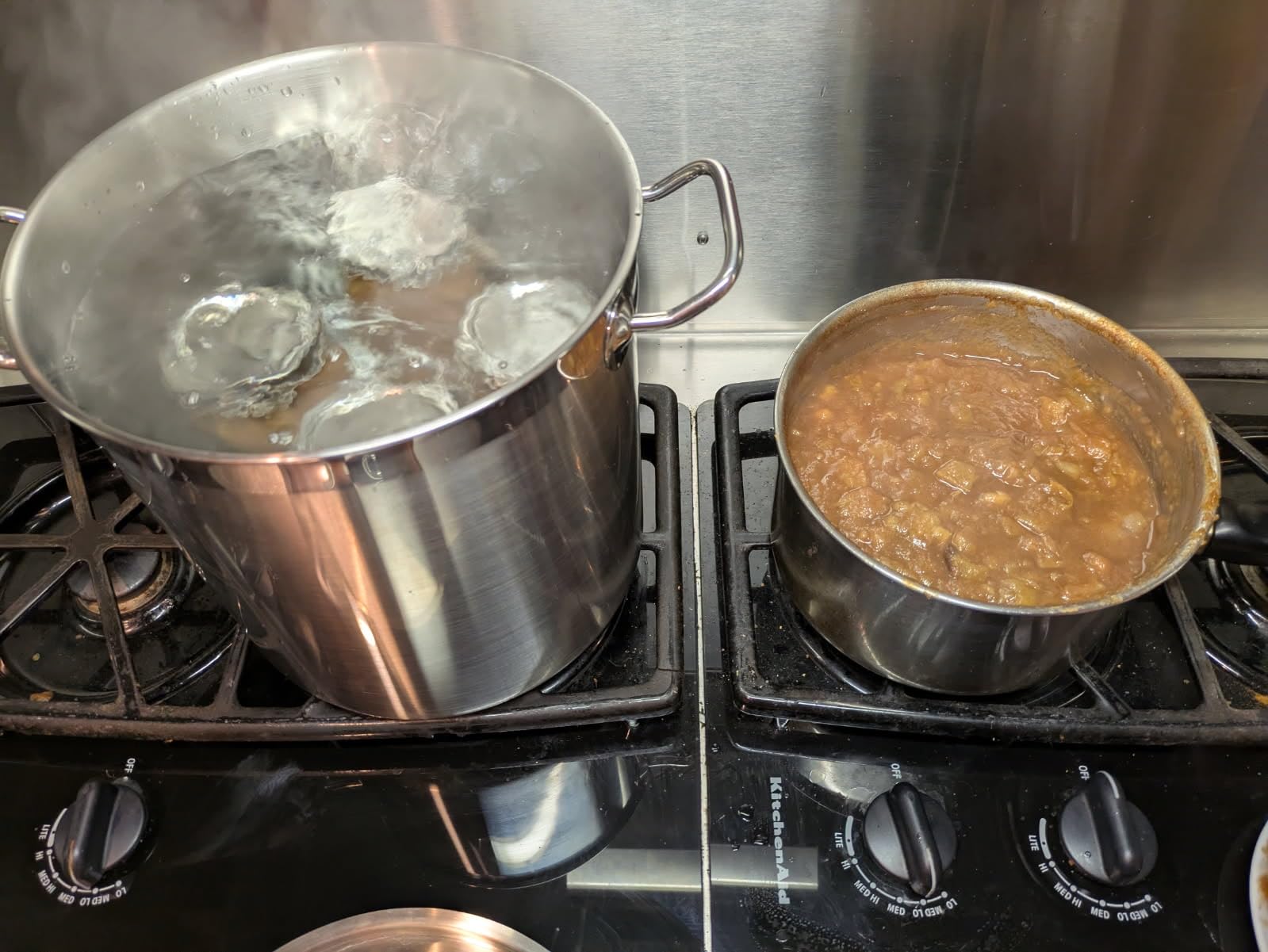Cooks Standard Professional 11 Quart Stainless Steel Stock Pot with Lid customer photo 1