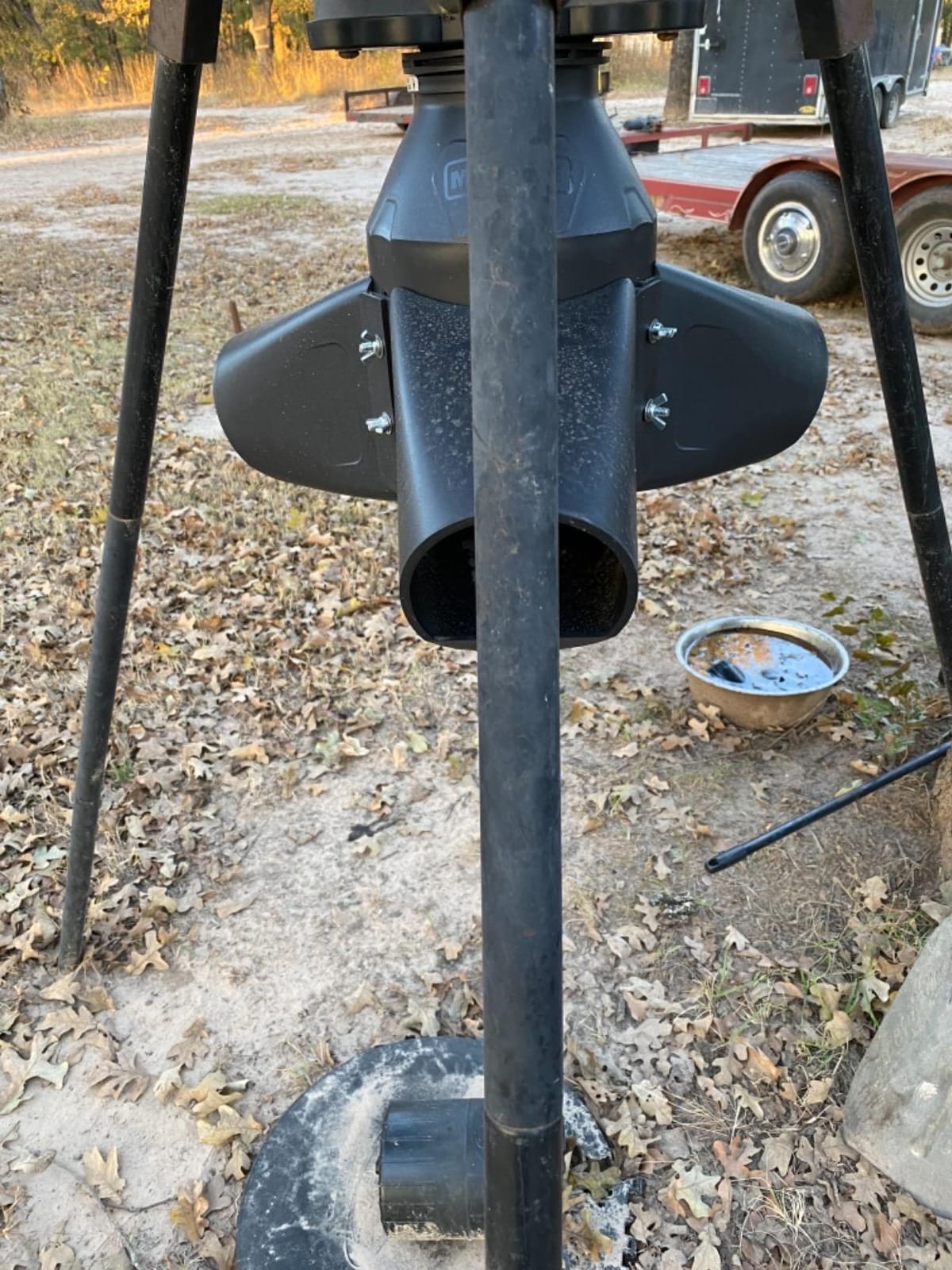 Moultrie Gravity Feeder Kit with Quick-Lock Adapter, no power needed, easy conversion kit, protein pellet ready, rugged construction customer photo 2