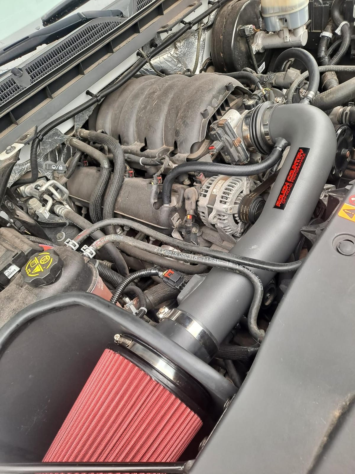 Rough Country Cold Air Intake for Chevy Silverado & GMC Sierra 1500 (2014-2018) 5.3L/6.2L - Increases Horsepower, Towing Power & Acceleration customer photo 2