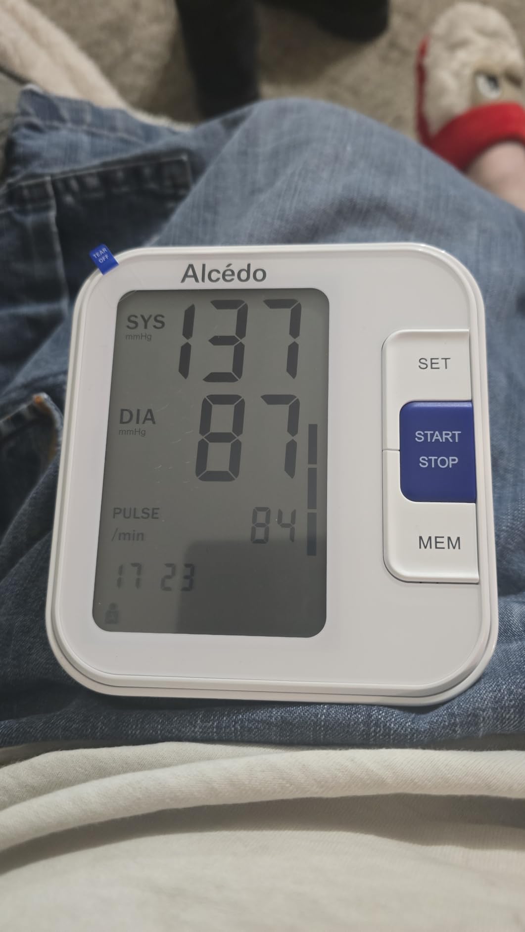 Alcedo Blood Pressure Monitor for Home Use, Automatic Digital BP Machine with Large Cuff for Upper Arm, LCD Screen, 2x120 Memory, Talking Function customer photo 1