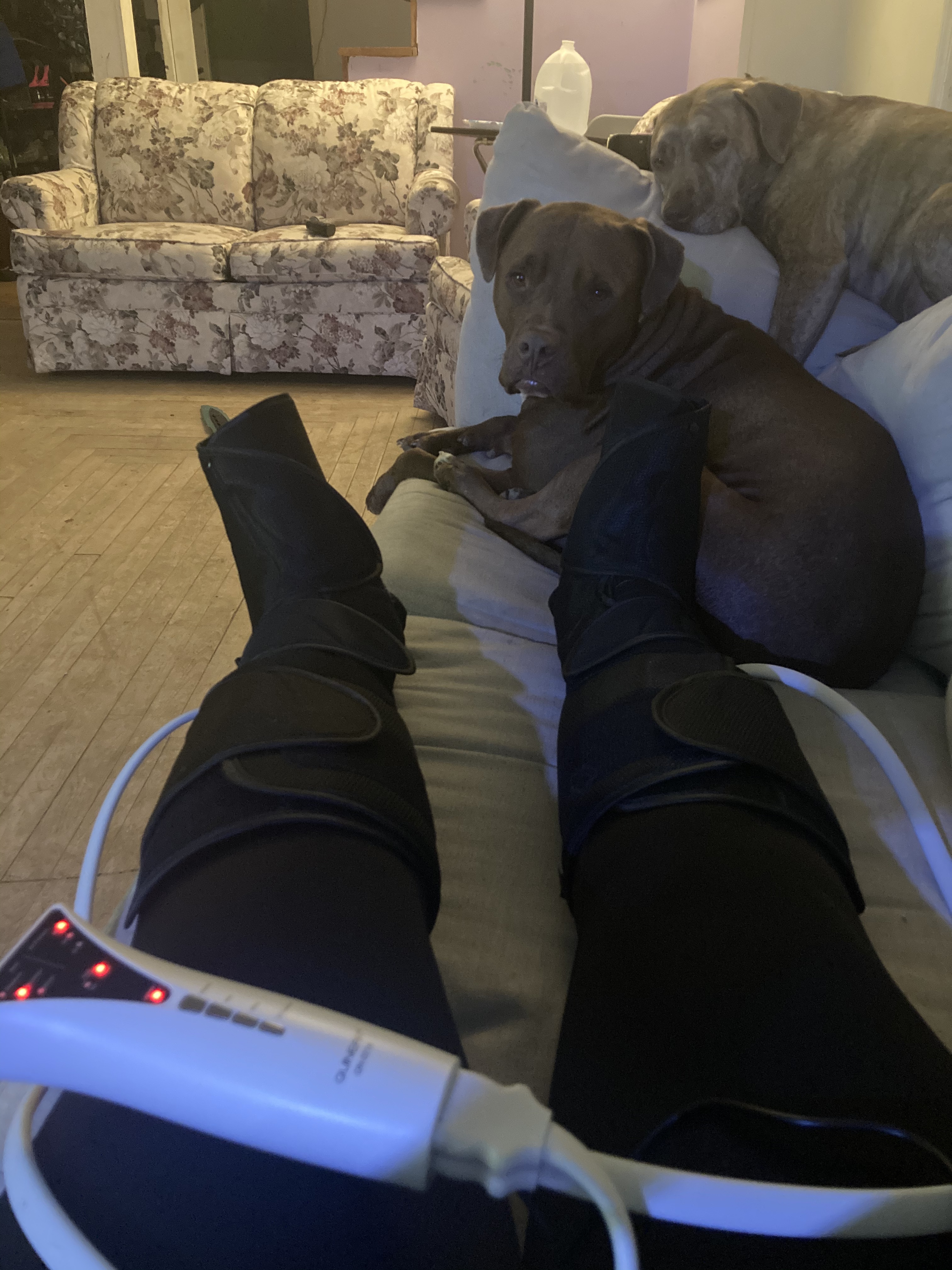 QUINEAR Air Compression Leg Massager with Heat for Circulation FSA-HSA | Foot Calf Massager with 3 Modes, 3 Intensities, 2 Heat, 2 Adjustable Extensions, Good for Pain Relief Edema RLS, Gift for Dad Mom customer photo 1