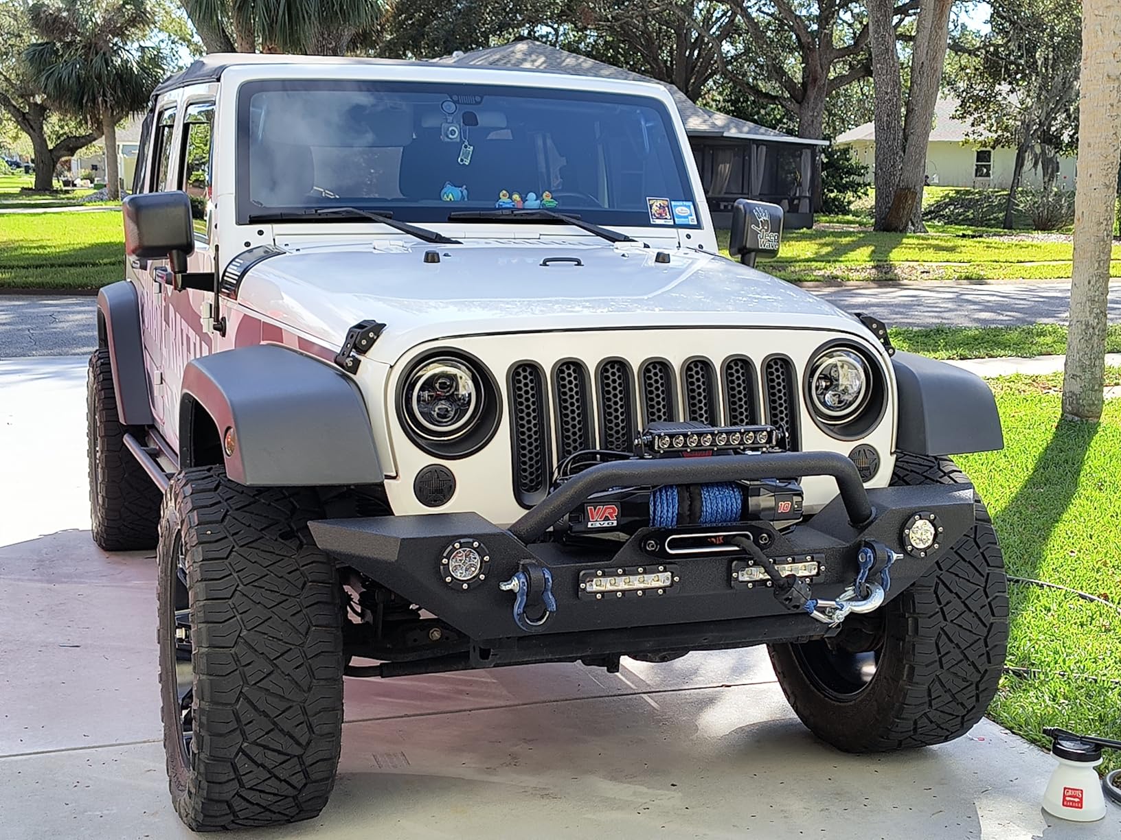 WARN VR EVO 10 Standard Duty 12V DC Electric Winch for 1/2-Tan Pickups - 10,000 lb Line Pull, 90 ft Steel Cable with Roller Fairlead, Relocatable Control Pack, Jeeps and larger SUVs customer photo 1