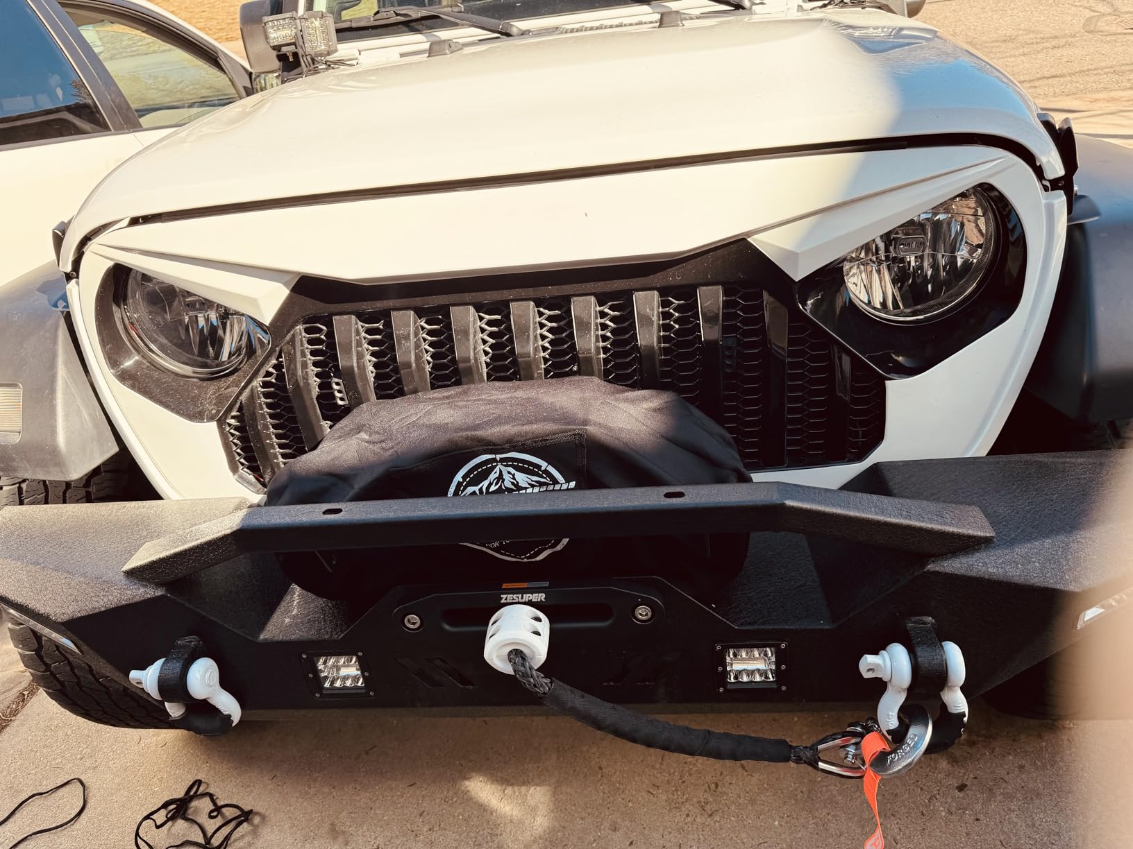 ZESUPER 12V 13,000 lb Load Capacity Electric Winch Kit with Synthetic Rope, Wireless Remote and Corded Control, Waterproof IP68 Off Road Winch for Jeep, Truck, SUV customer photo 2