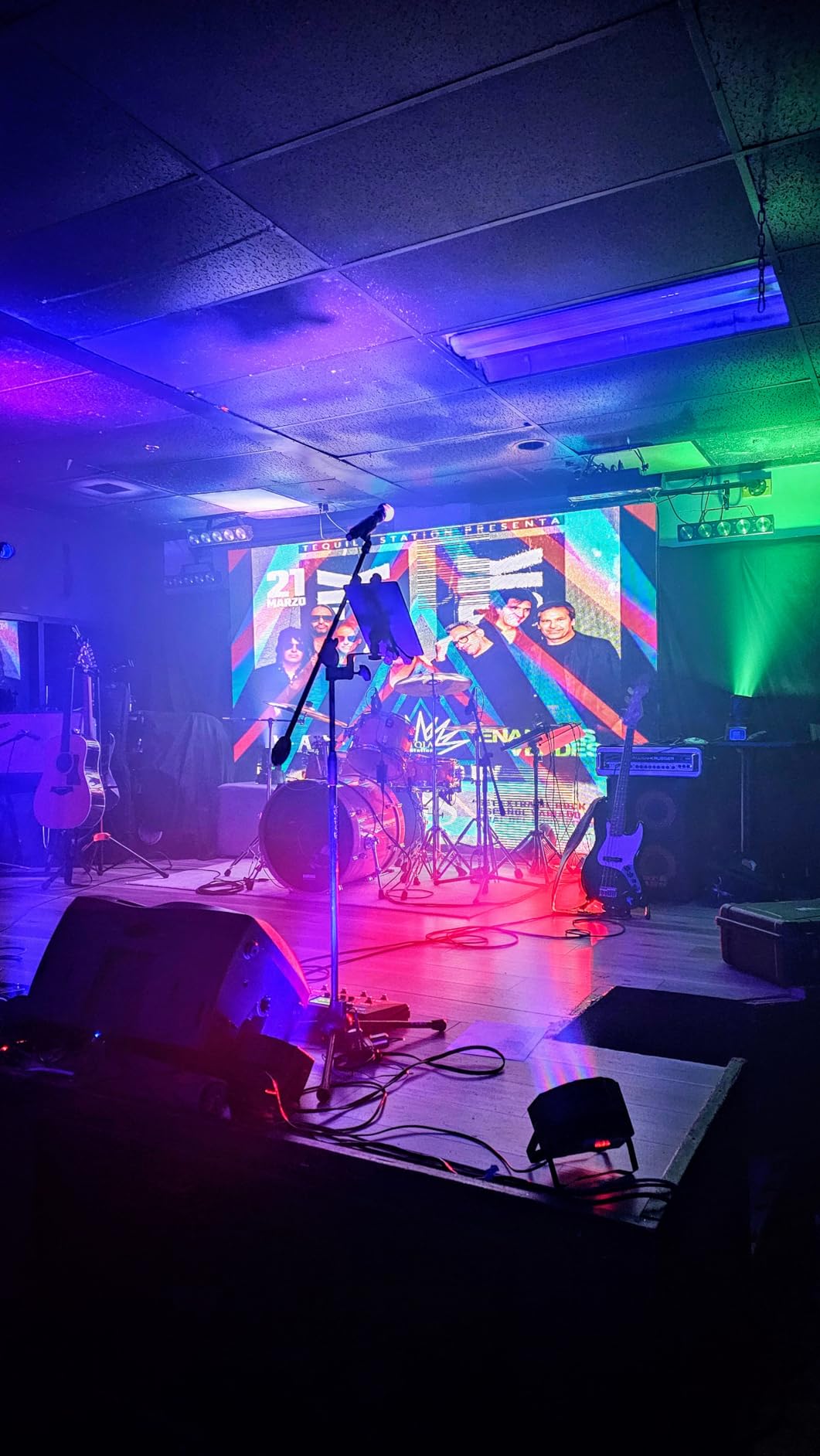 ZKYMZL 7×12W RGBW 4-in-1 LED Wash Moving Head DJ Light - DMX512 Stage Uplight with Full Color Mixing, Sound Active & Auto Mode, High-Output Wash Effect for Bands, Clubs, Weddings, Stage & Wall Washing customer photo 1