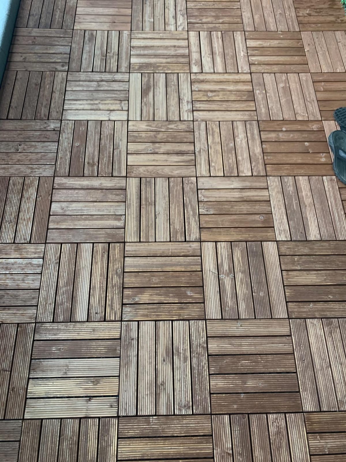 Yaheetech 27PCS Interlocking Deck Tiles Outdoor Patio Floor, Black | Acacia Wood on Snap-Together PP Bases Covers Concrete Patios, Decks and Balconies, Cuts to Fit, and Feels Smooth Underfoot customer photo 1