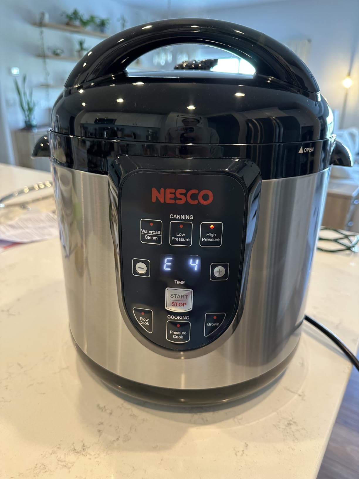 NESCO NPC‑9 Smart Electric Pressure Canner and Cooker for Home Food Preservation, 9.5‑Quart Stainless Steel with Digital Controls customer photo 1