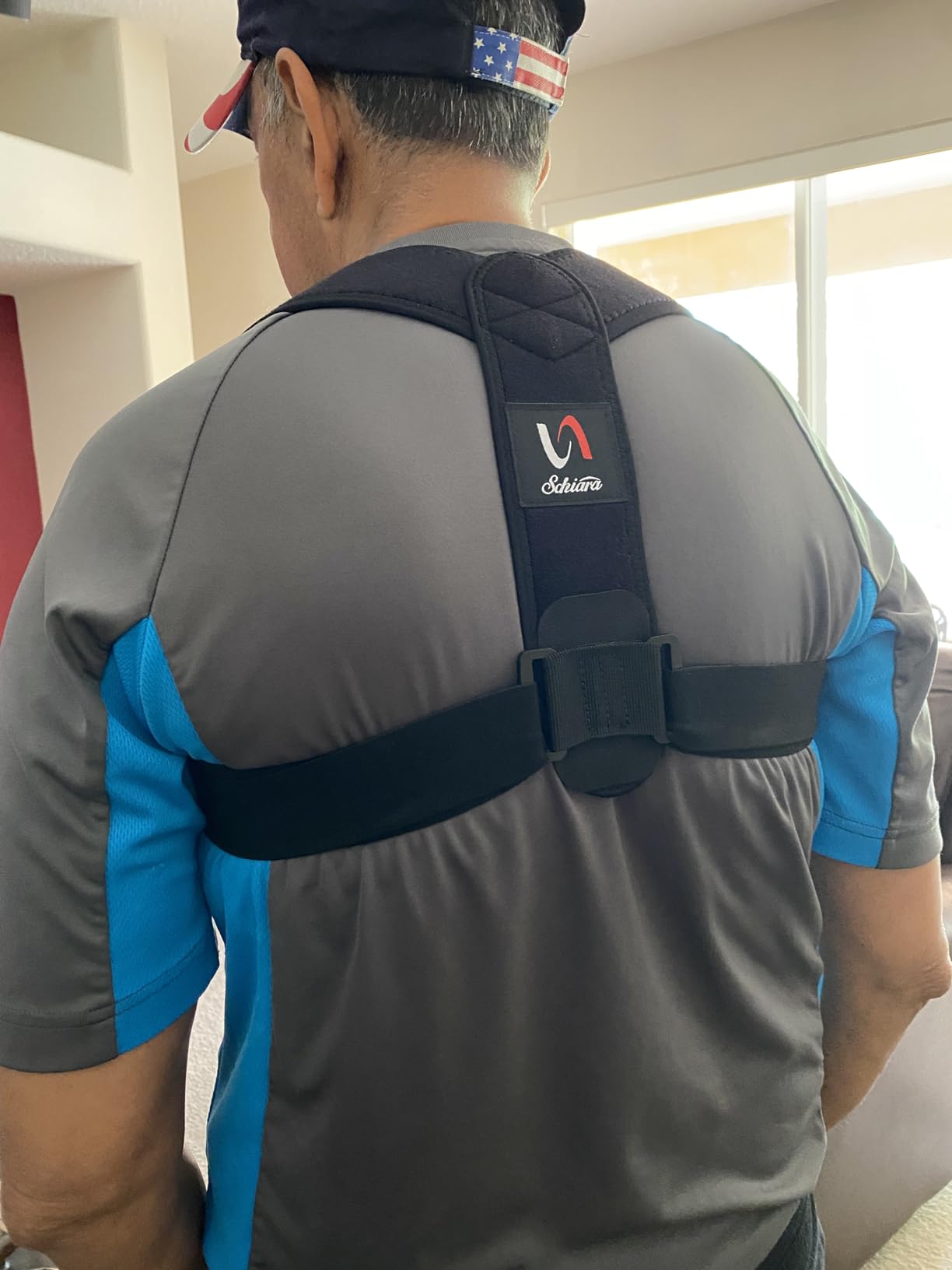 Schiara Posture Corrector for Men and Women, Comfortable Upper and Back Brace, Adjustable Back Support for Back, Shoulder and Neck customer photo 1