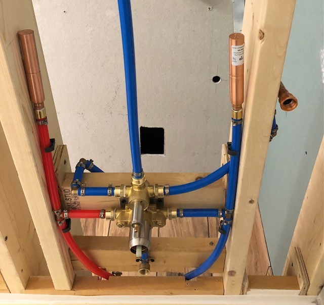 EFIELD 1/2 inch (200ft) 2 x100 ft Blue & Red Pex-b Pipe/Tubing Combo Kit with Pex Fittings (15), Crimp Tool, Clamps, and Cutter (E99KIT) customer photo 1