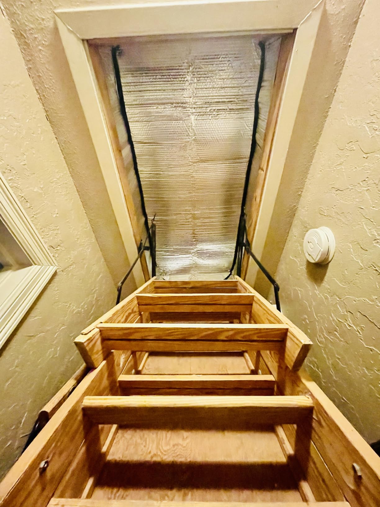 DGSL Attic Door Insulation Cover, Attic Tent 25 x 54 x 11 in | Energy-saving attic stairway door ladder insulator with zipper customer photo 1