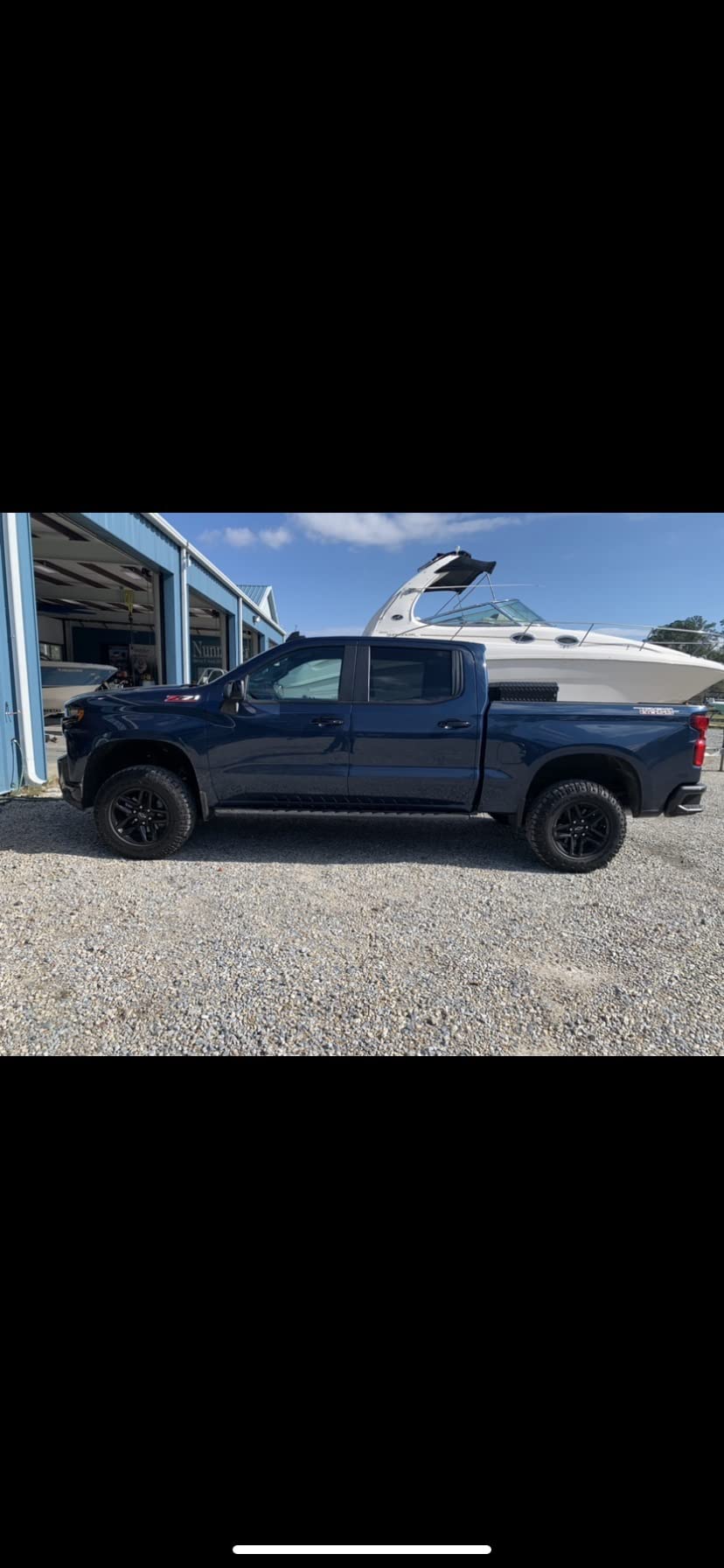ReadyLift 69-3920 2.0'' Front with 1.0'' Rear SST Lift Kit customer photo 1