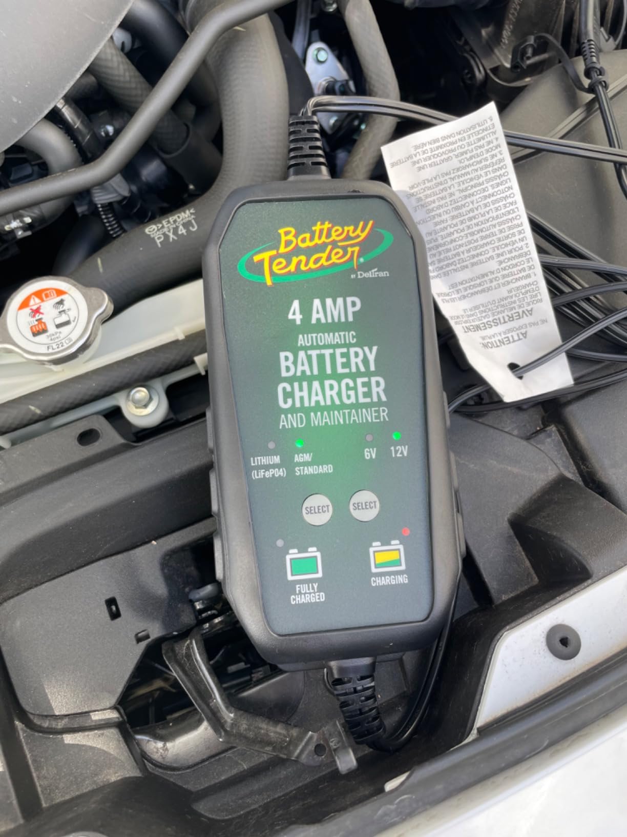 Battery Tender 4 AMP Battery Charger and Maintainer - Automotive Switchable 12V or 6V Smart Automatic for Cars SUVs and Trucks - Lead Acid, AGM, Gel, & Lithium Battery Charger - 022-0209-BT-WH customer photo 2