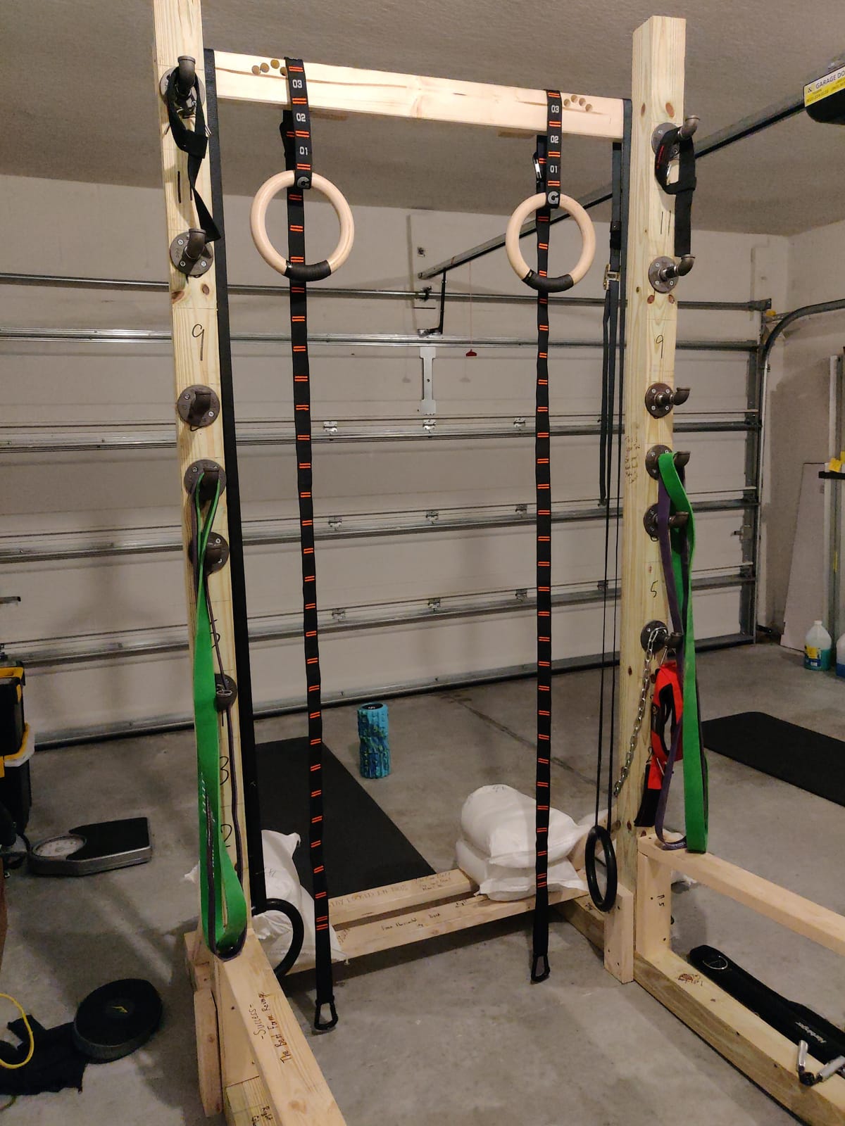 Gonex Wooden Gymnastic Rings with Adjustable Straps, 8.7 ft | Birch Wood Rings, Quick-adjust Carabiners Buckle Numbered Straps, Home Gym & Outdoor Training, Full-body Strength Workouts customer photo 1