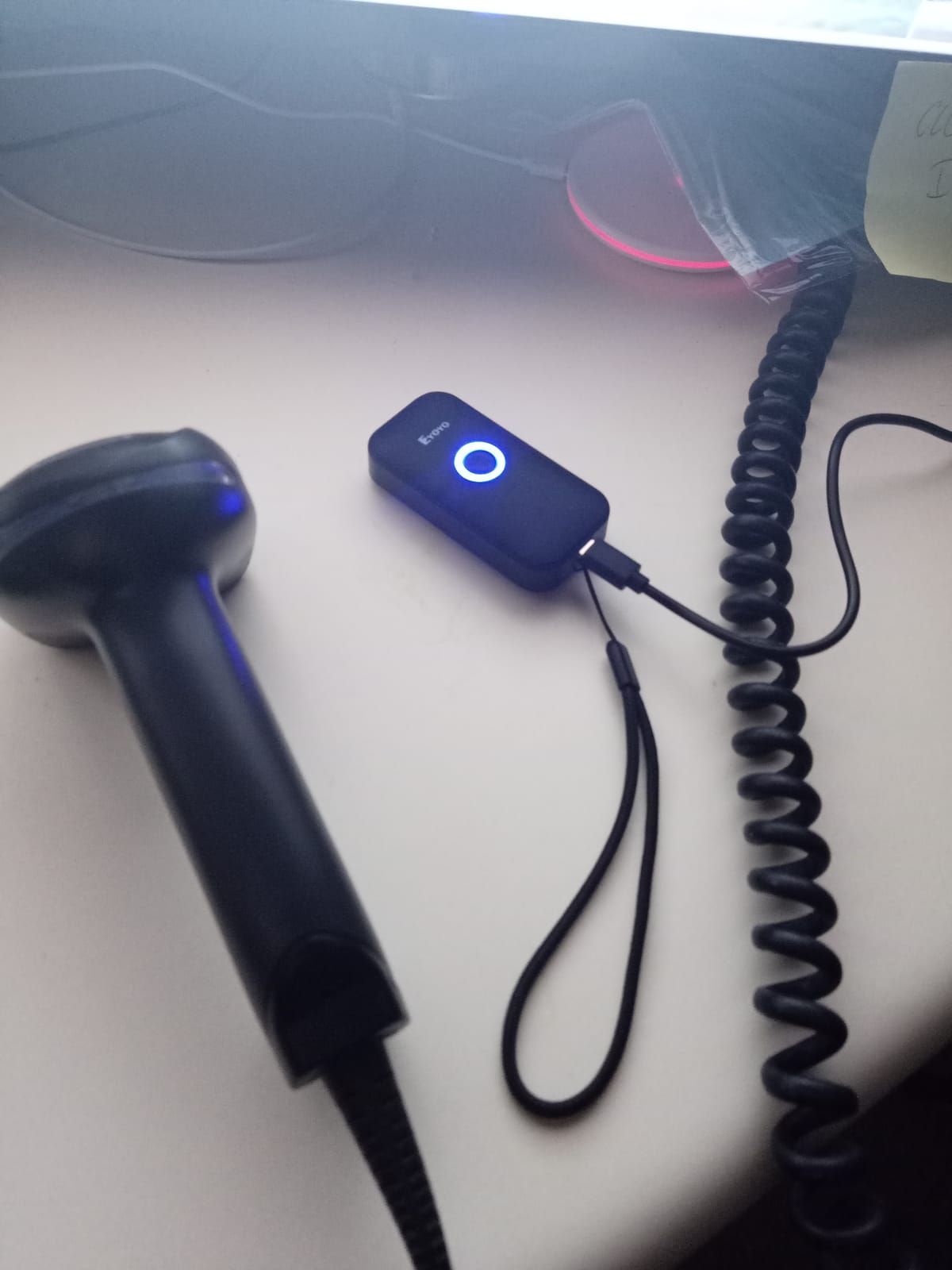 Eyoyo Mini 1D Bluetooth Barcode Scanner | 3-in-1 Bluetooth & USB Wired & 2.4G Wireless, Portable Bar Code Reader, Work with Windows, Android, iOS, Tablets or Computers customer photo 1