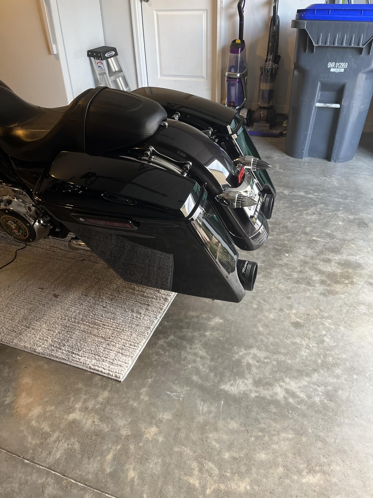 TCMT Motorcycle Hard Saddle bags with Liners Carpet Insert Fit For 2014-2024 Harley Davidson Touring Street Road Glide Road King Electra Glide Ultra Limited FLHR FLHX Black Latches with Keys customer photo 1