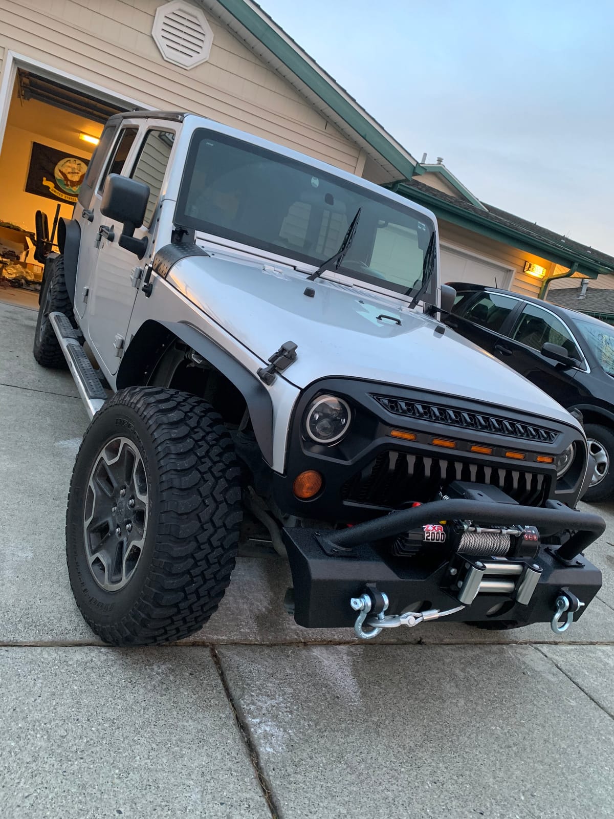 RedRock Attack Stubby Front Bumper 4x4 with Winch Mount | Heavy-Duty Steel Stubby Bumper with Over-Rider Bar & D-Rings | Textured Black Finish | Compatible with 2007-2018 Jeep Wrangler JK customer photo 2