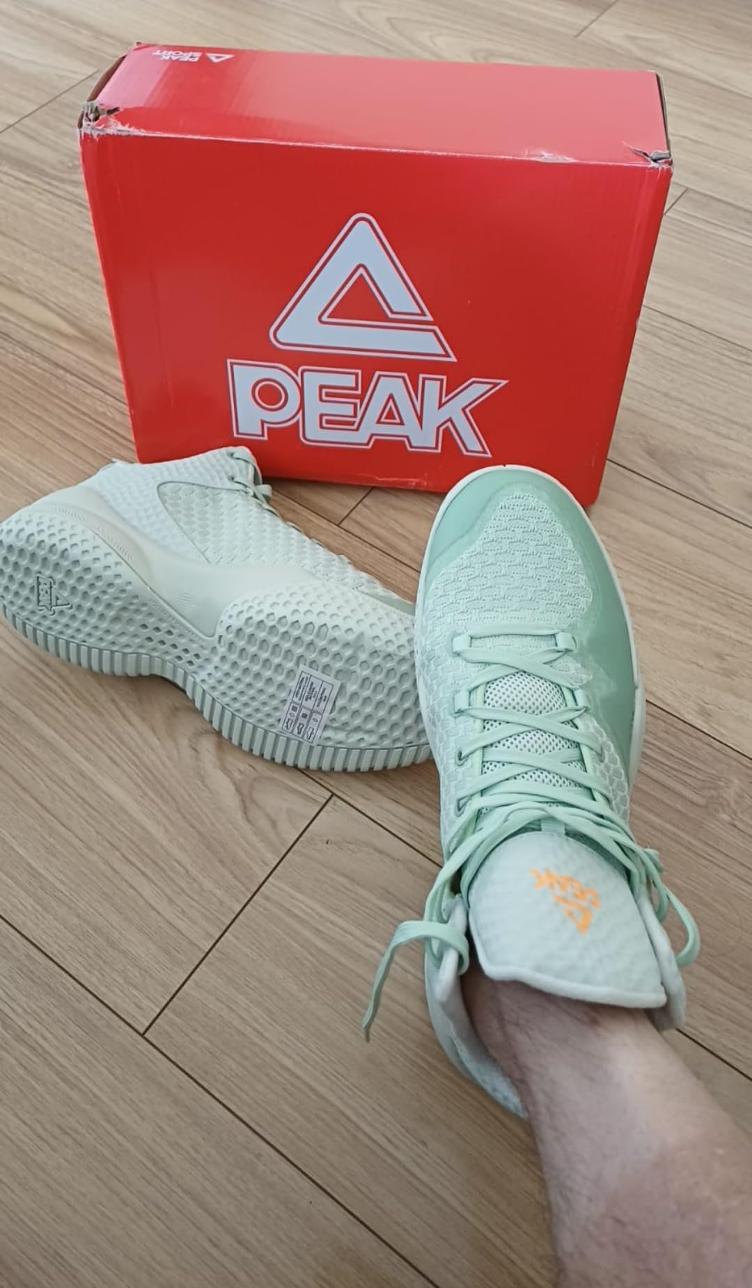 High Top Mens Basketball Shoes Lou Williams Streetball Master Breathable Outdoor Sneakers Pickleball Shoes Cushioning Shoes for Fitness customer photo 1