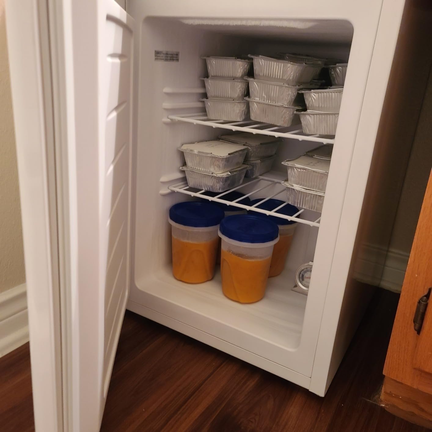 Kismile Small Freezer Upright, 3.0 Cu.ft Mini Freezer, Stainless Steel | Adjustable Thermostat, Removable Shelves, Reversible Single Door, for Bedroom/Home/Dorms/Apartment customer photo 1