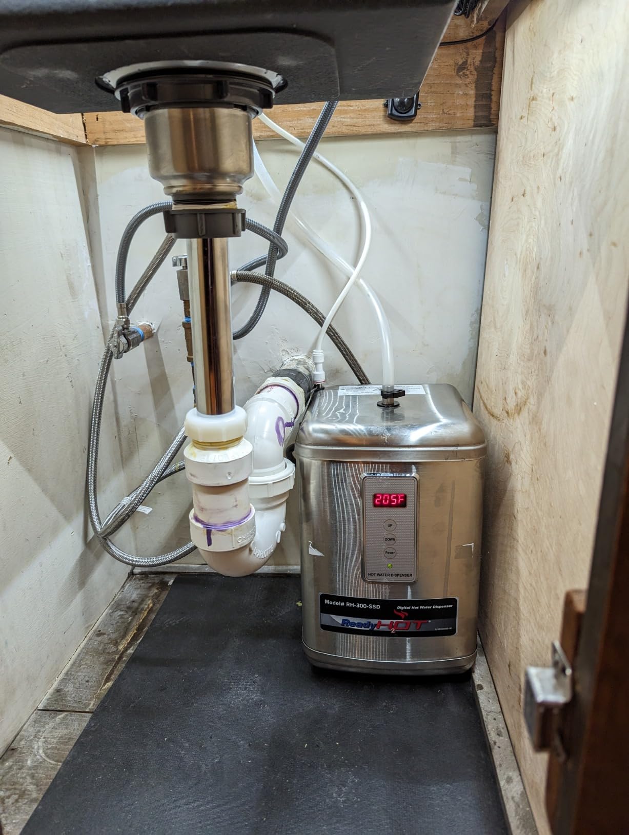 Ready Hot Digital Instant Hot Water Dispenser, Hot & Cold Faucet, Brushed Nickel | Instant Hot Water On Demand, Digital 140-208F, 2.5-Qt Tank, 60 Cups Per Hour, Brushed Nickel Dual Faucet 41-RH-300-F560-BN customer photo 2