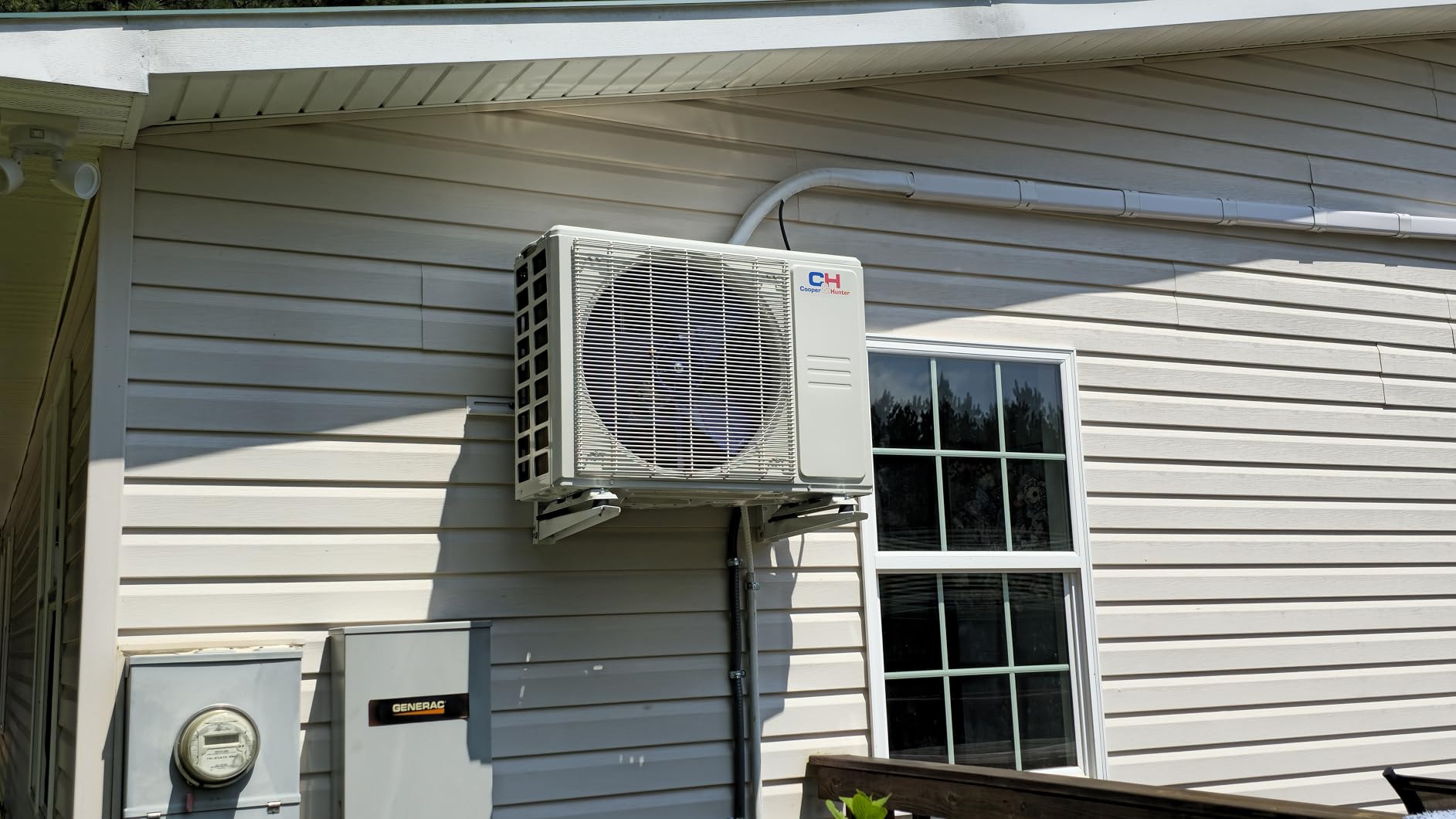 Cooper & Hunter 24,000 BTU 230V Wall Mount Mini Split AC, 18.7 SEER2 | Smart Control Included, 16FT Installation Kit, Inverter, Pre-Charged, Heat Pump, 2 Ton, Cooling & Heating, Ductless customer photo 2