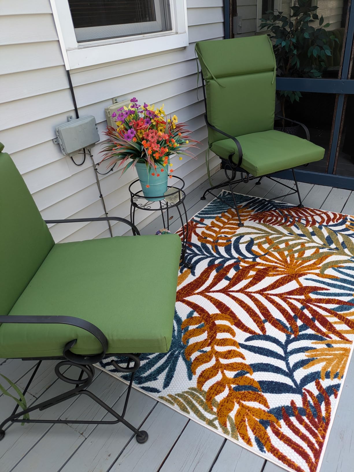 JONATHAN Y Tropics Palm Leaves Indoor Outdoor Area Rug 8X10 Gray/Blue, Durable Flat Weave customer photo 1