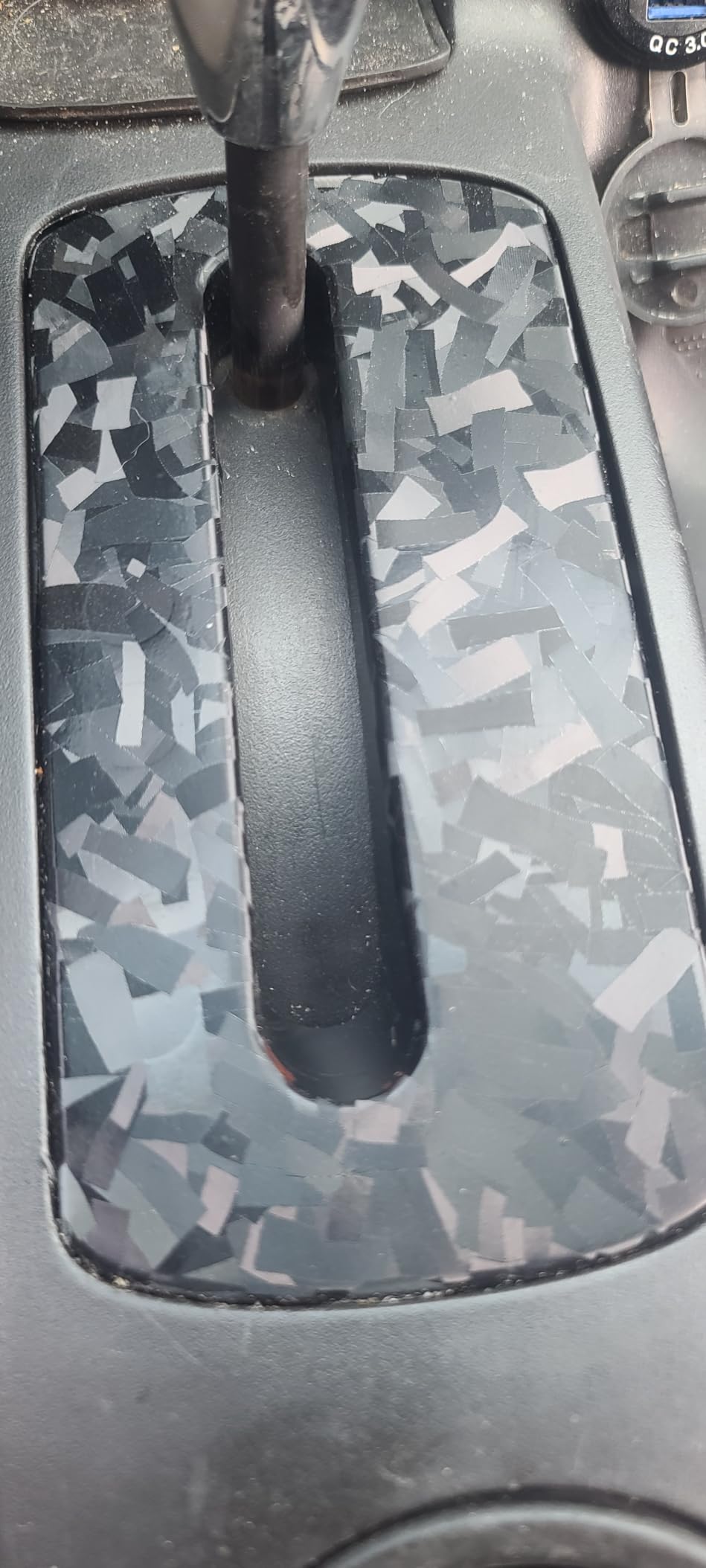 VViViD+ Forged Composite Carbon Vinyl Wrap Roll (1ft x 5ft, Black) customer photo 2