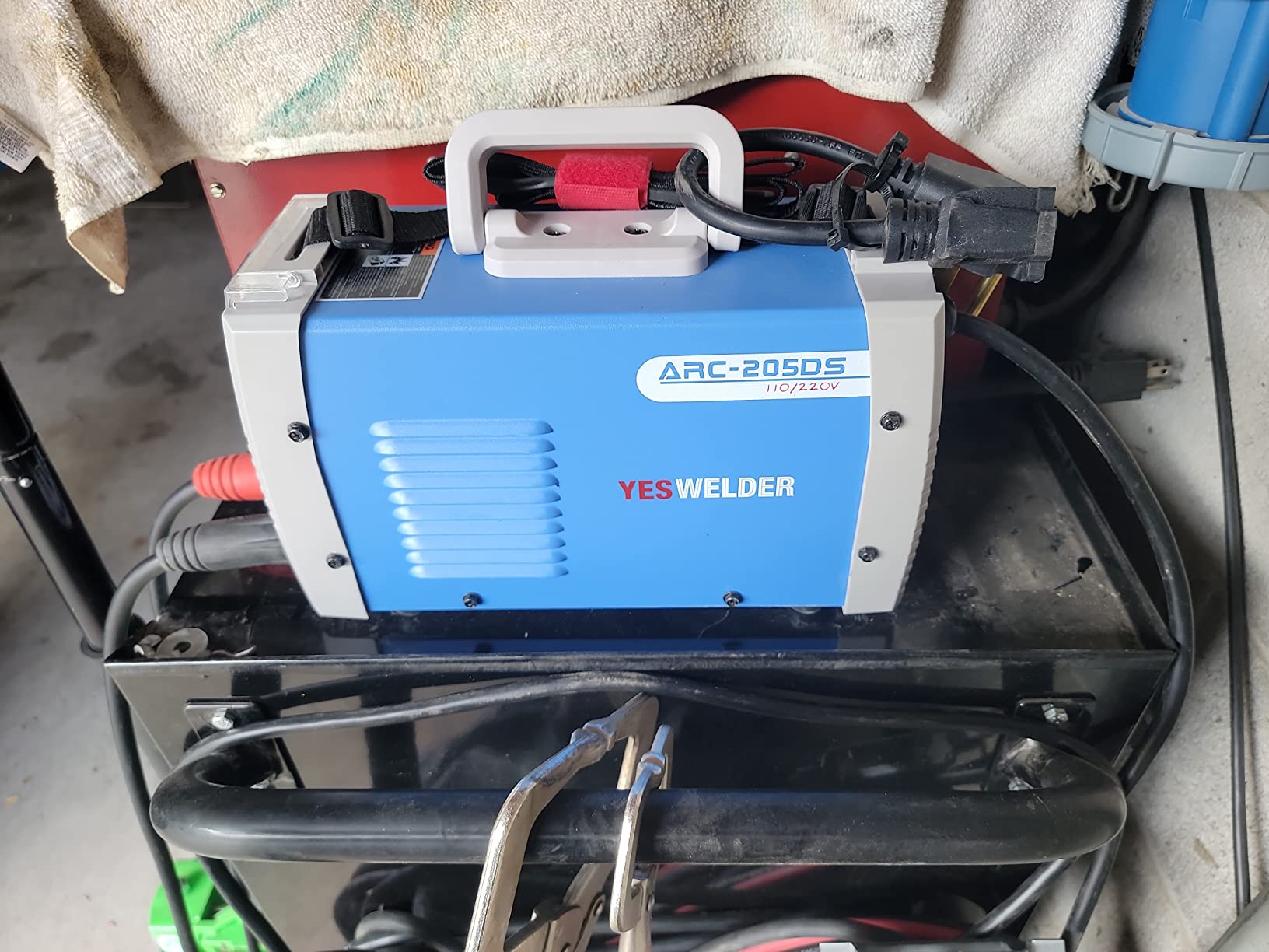 YESWELDER Stick Welder 205Amp Digital Inverter IGBT Welding Machine, 110V/220V Dual Voltage MMA ARC customer photo 1