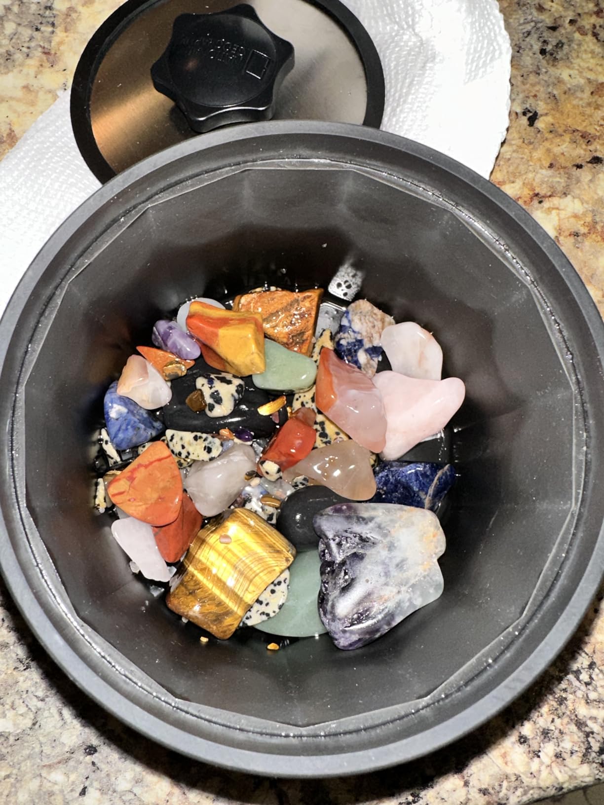 NATIONAL GEOGRAPHIC Professional Rock Tumbler Kit - Complete Rock Tumbler for Adults & Kids with Durable 2 Lb. Barrel, Rocks, Grit, and Patented GemFoam Finishing Foam Polish, Rock Polisher customer photo 1