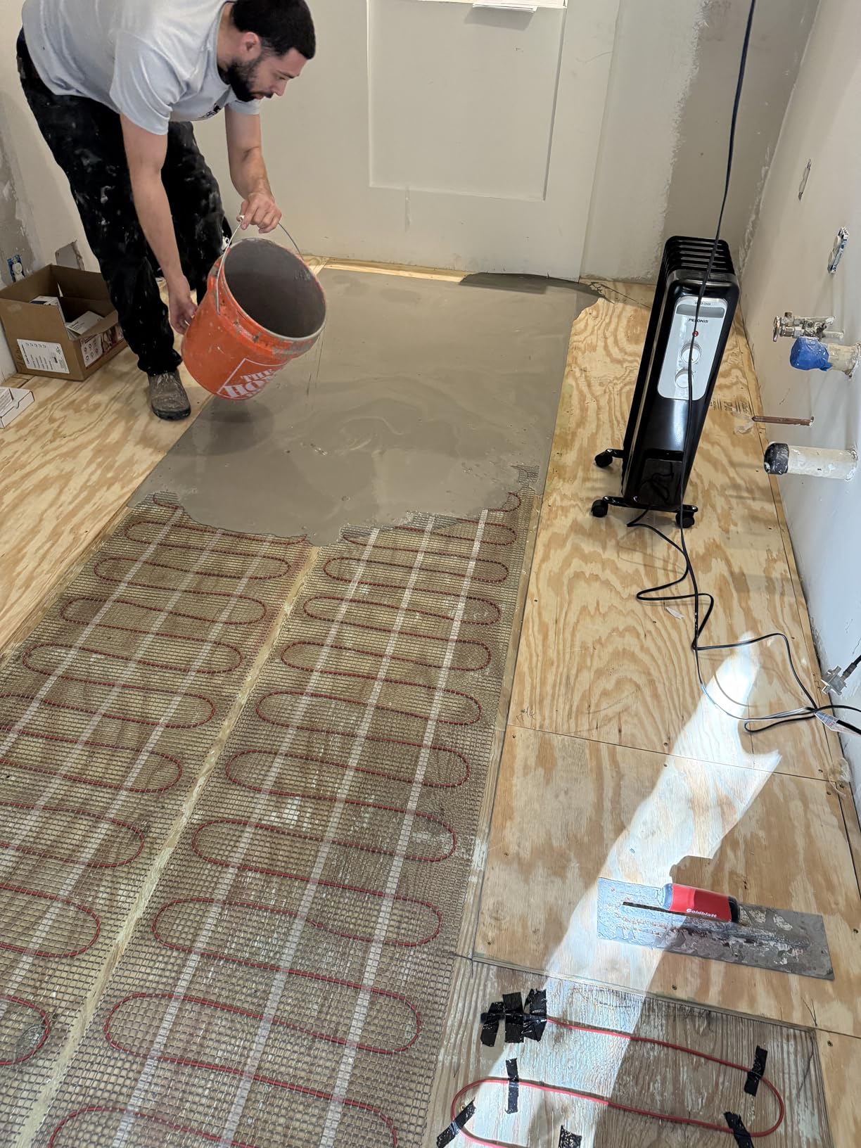 LuxHeat 80 sqft Floor Heating System, WiFi Thermostat - 120V Heated Floor | 20in x 48.8ft Self-adhesive Mat, Alarm, UWG4 Smart T/Stat w/ GFCI, Sensor | Radiant Floor Heating For Tile, Bathroom, & More customer photo 2