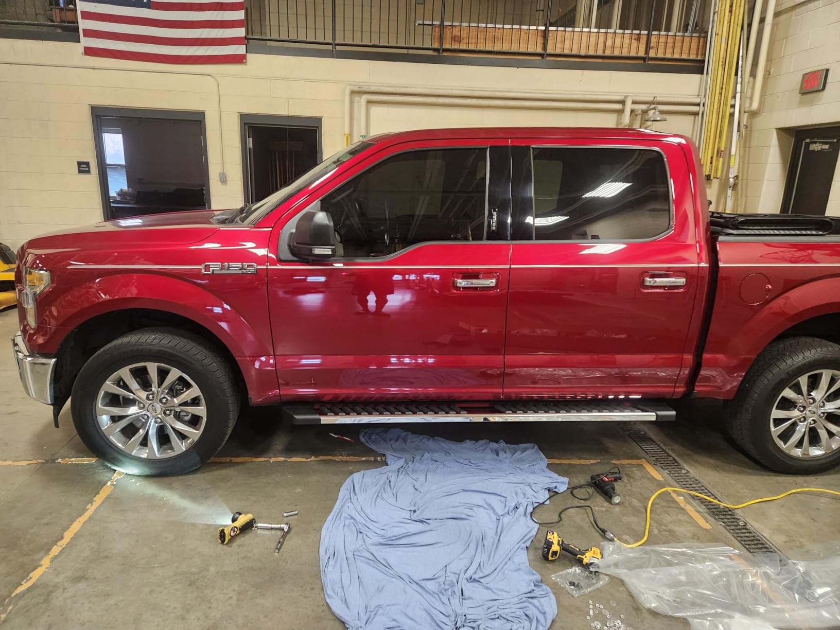 COMNOVA Pair Running Board Nerf Bar for 2015-2026 Ford F150 SuperCrew Cab | Width 6 Inch V Style, OE Style Brackets, High Light Stainless Steel Truck Side Steps, Non-Slip Pads, Anti-Rust, No Drilling customer photo 1