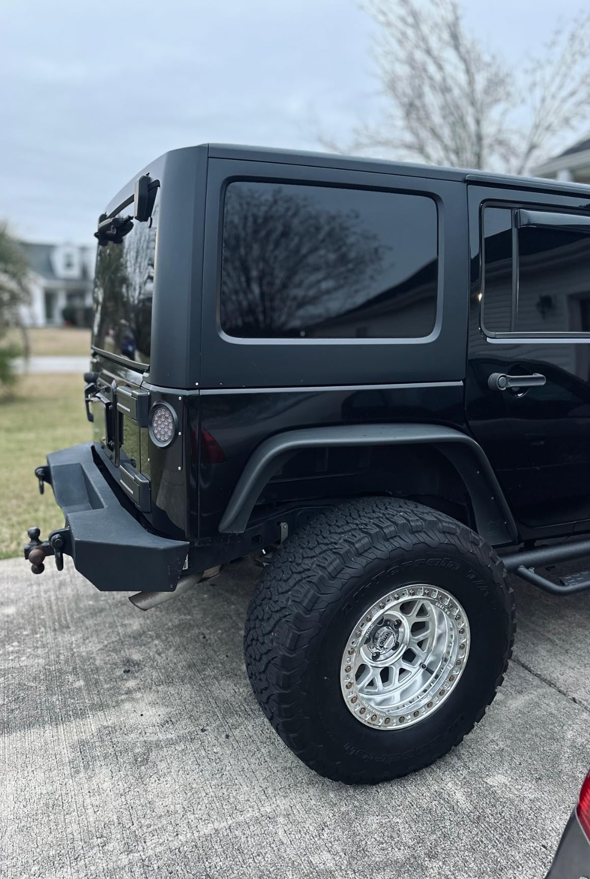 KMC Wheels KM23579080538N Grenade Crawl Beadlock KM235 17X9 8X6.5 MACH -38MM customer photo 1