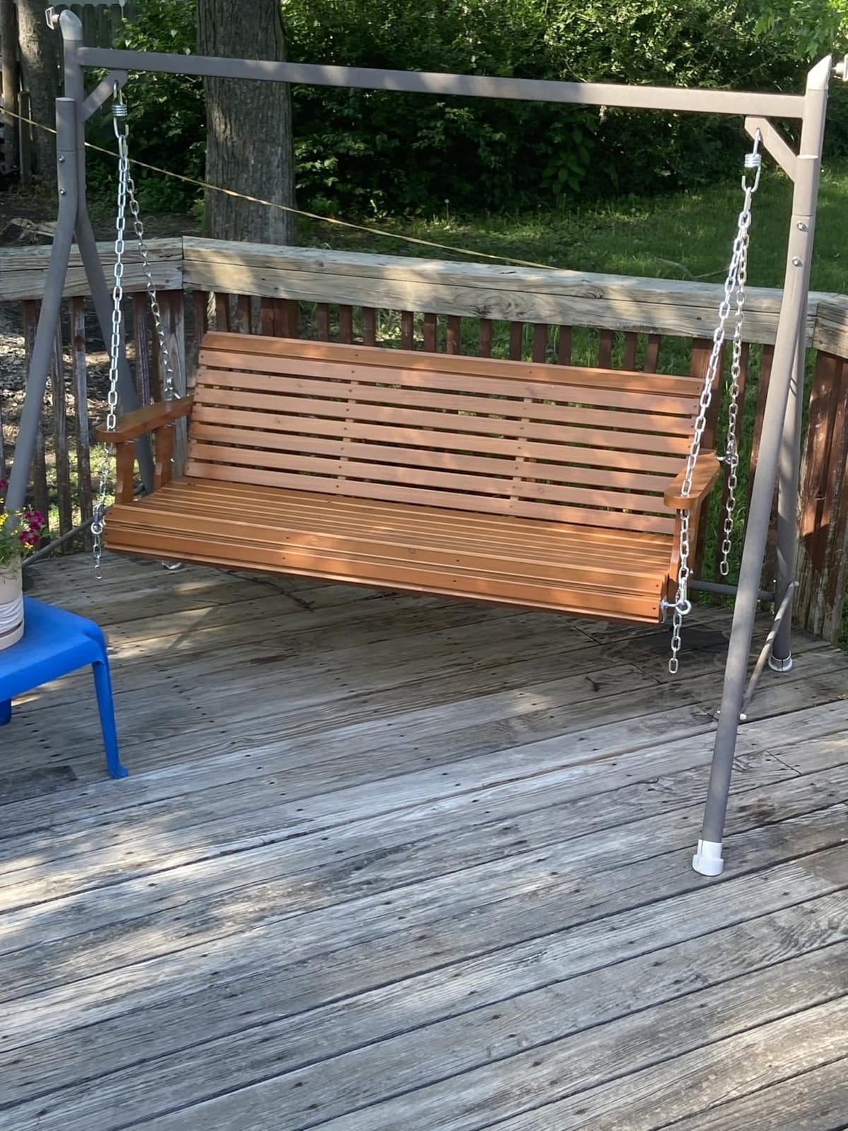 VINGLI 2026 Upgraded 5 FT Wooden Porch Swing, 880 LBS Heavy Duty, White customer photo 2